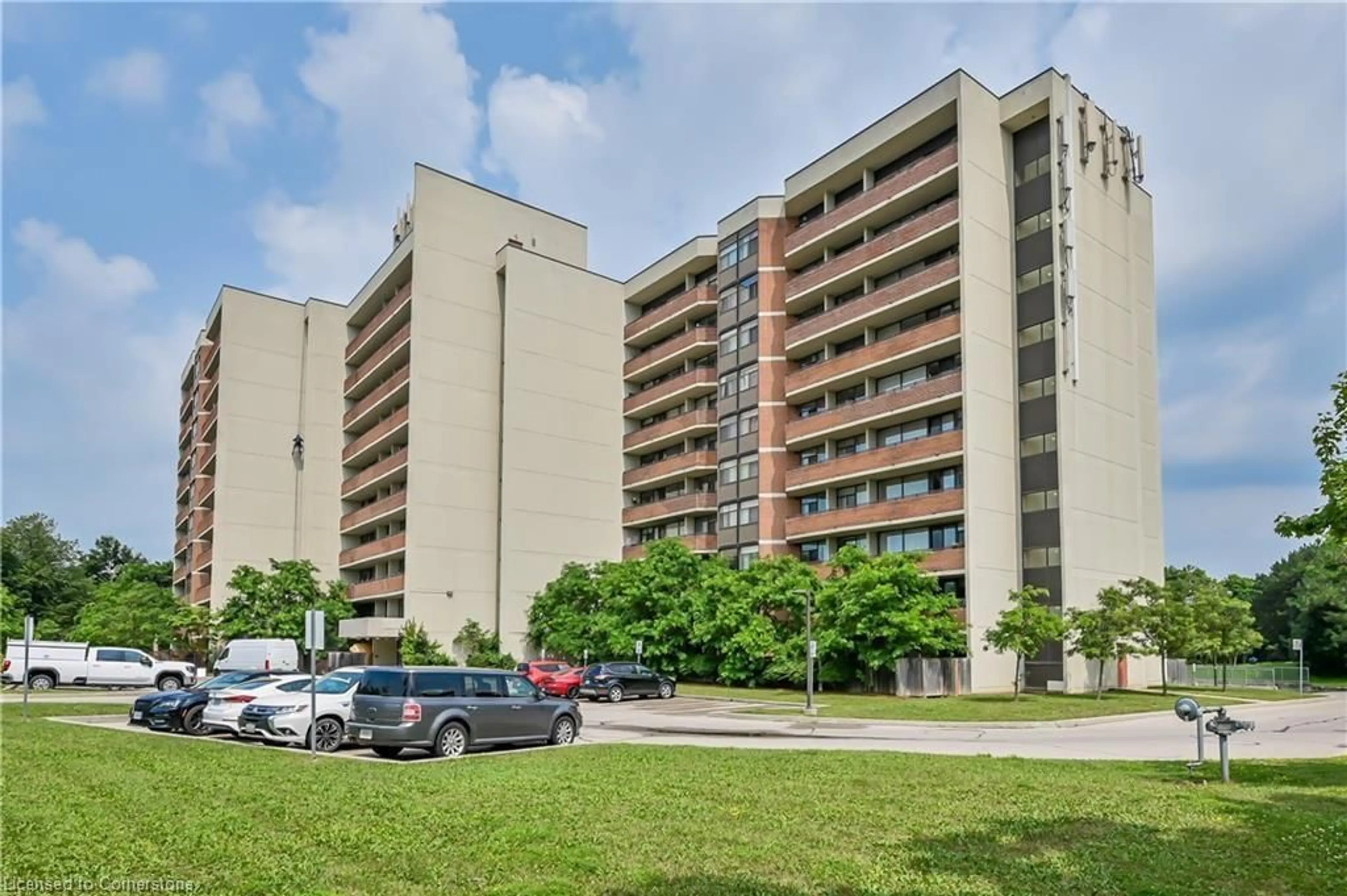 A pic from exterior of the house or condo, the front or back of building for 2301 Derry Rd #1005, Mississauga Ontario L5N 2R4