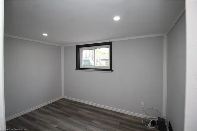 Additional image 16 of 19 Delena Ave