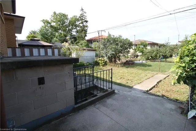 Additional image 7 of 19 Delena Ave