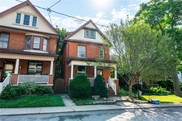 Additional property image - 129 Ray St
