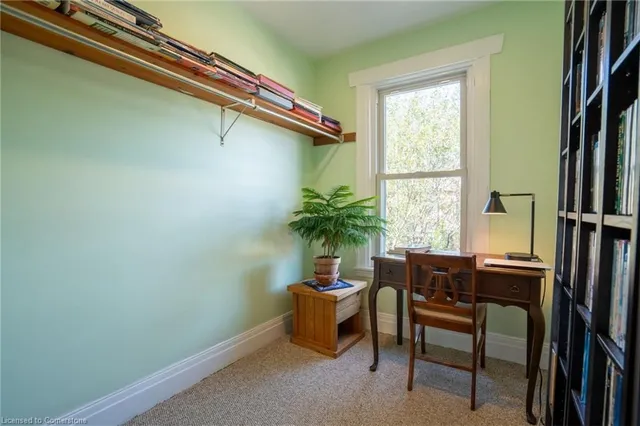 Additional property image - 129 Ray St