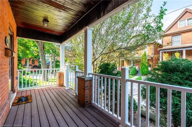 Additional property image - 129 Ray St