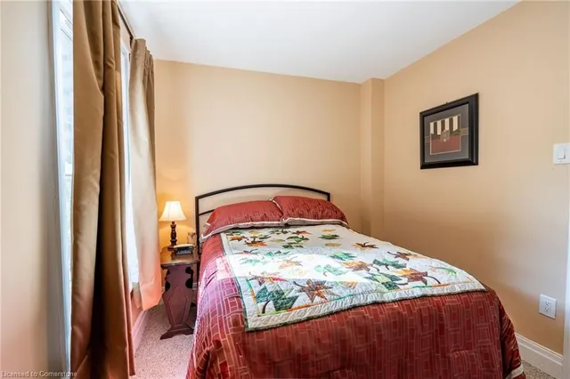Additional property image - 129 Ray St