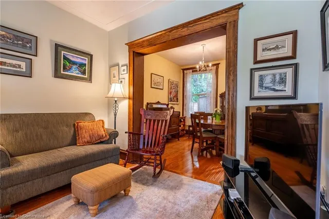 Additional property image - 129 Ray St