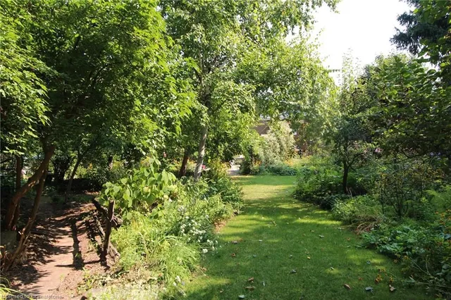 Additional property image - 24 Leadale Pl
