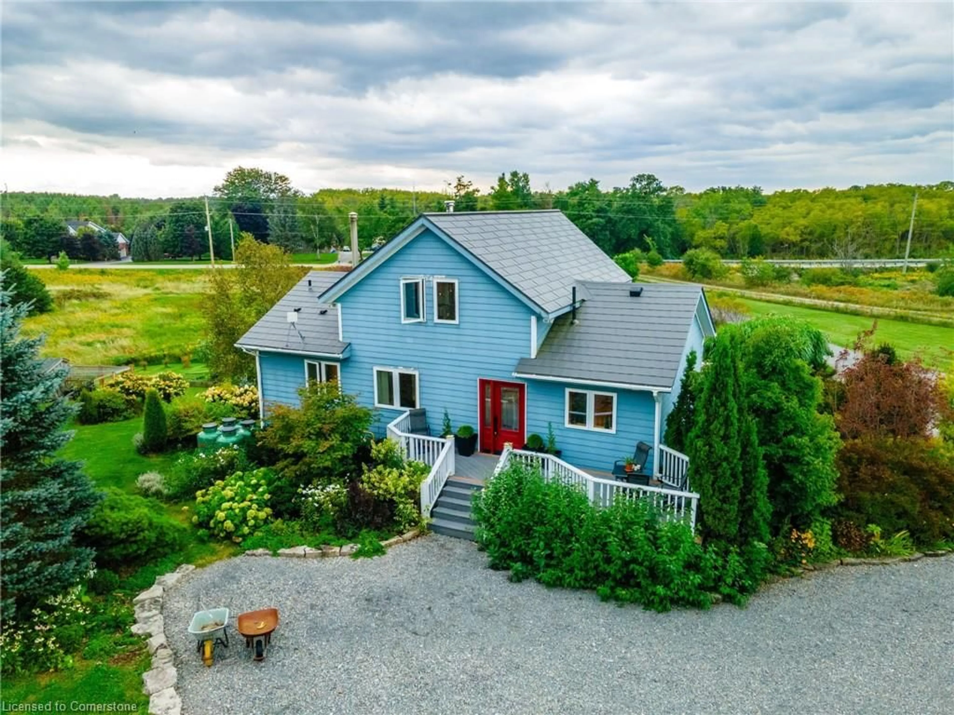 Frontside or backside of a home, cottage for 554 Baptist Church Rd, Caledonia Ontario N3W 2G9