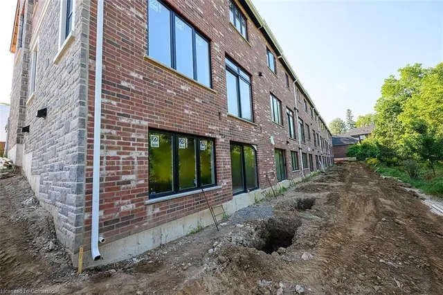 Additional property image - 30 Queen St St Unit LOT 5