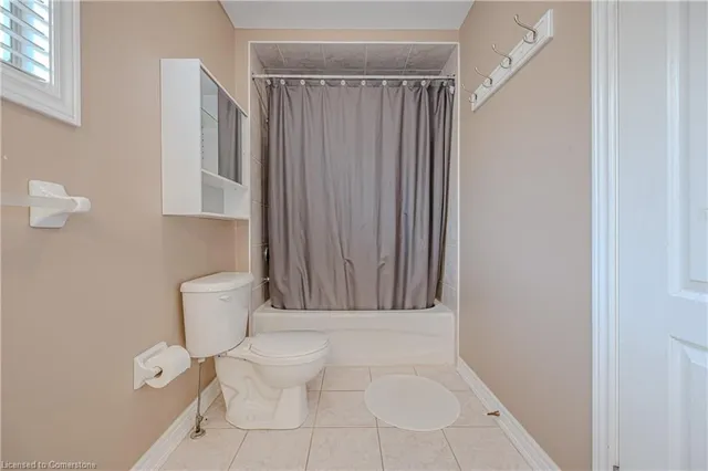 Additional property image - 76 Moorland Cres