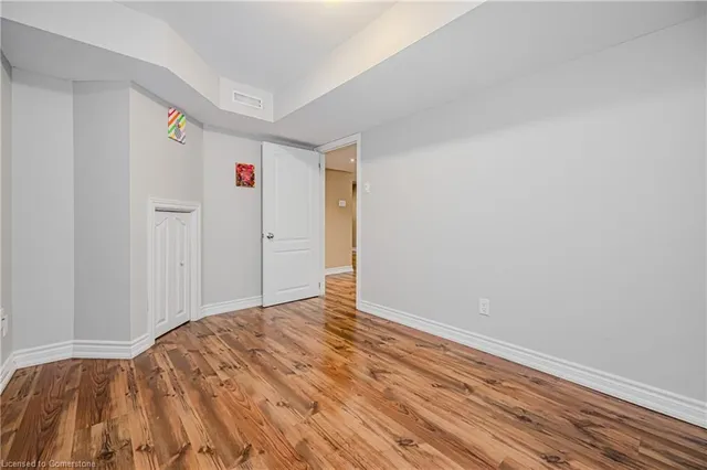 Additional property image - 76 Moorland Cres