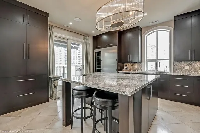 Additional property image - 445 Elizabeth St Unit PH1
