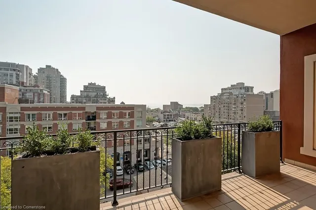 Additional property image - 445 Elizabeth St Unit PH1