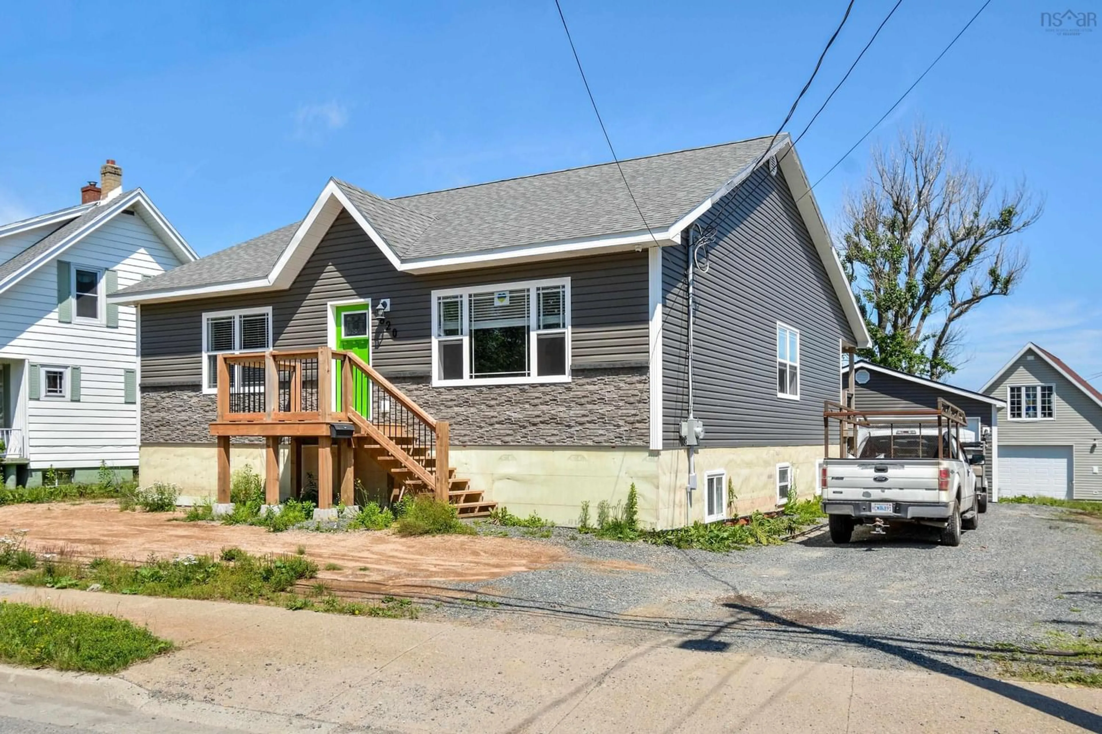 Frontside or backside of a home for 820 Main St, Glace Bay Nova Scotia B1A 4Z1