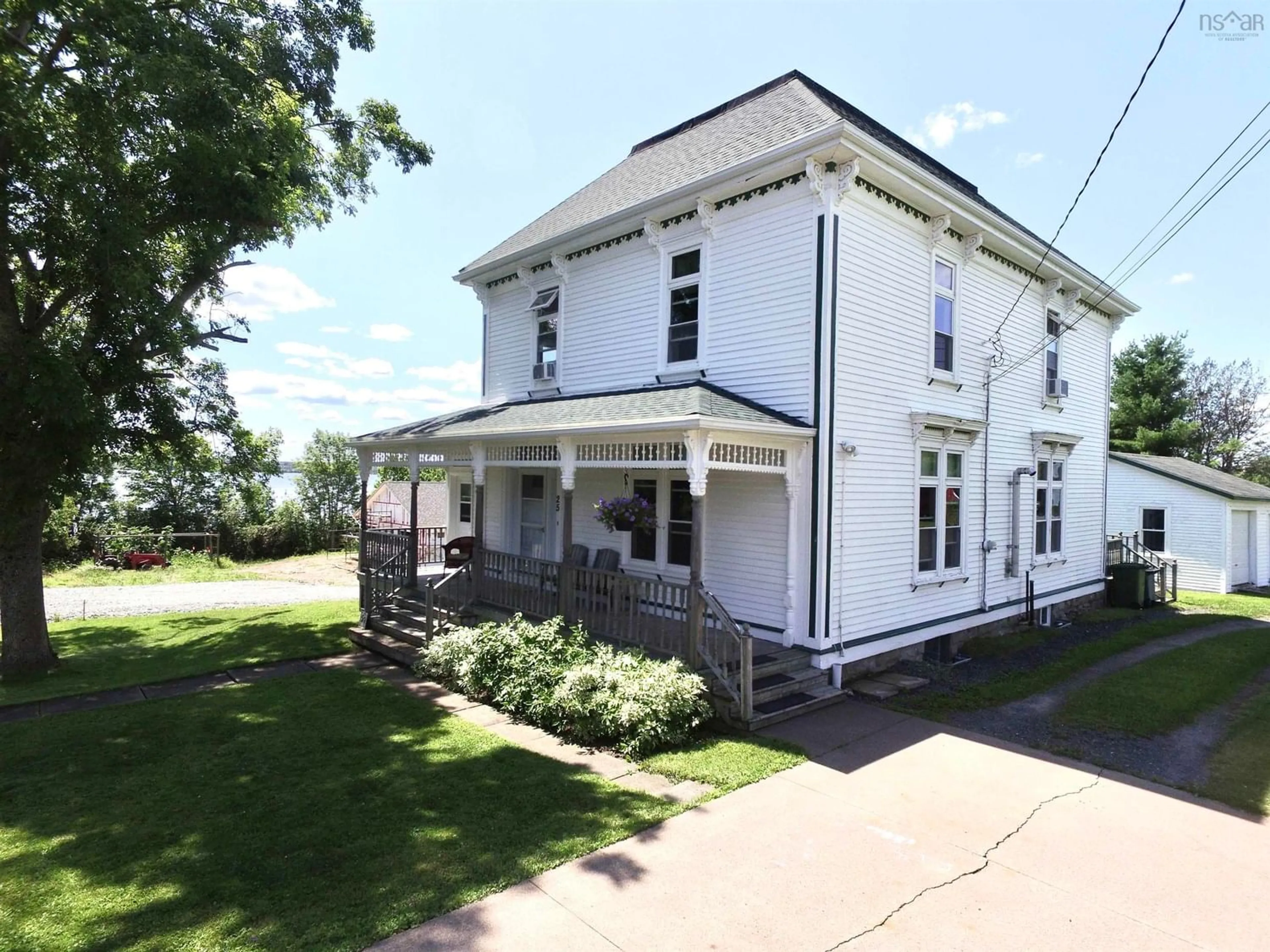 Frontside or backside of a home, the front or back of building for 25 West Cottage Street, Pictou Nova Scotia B0K 1H0