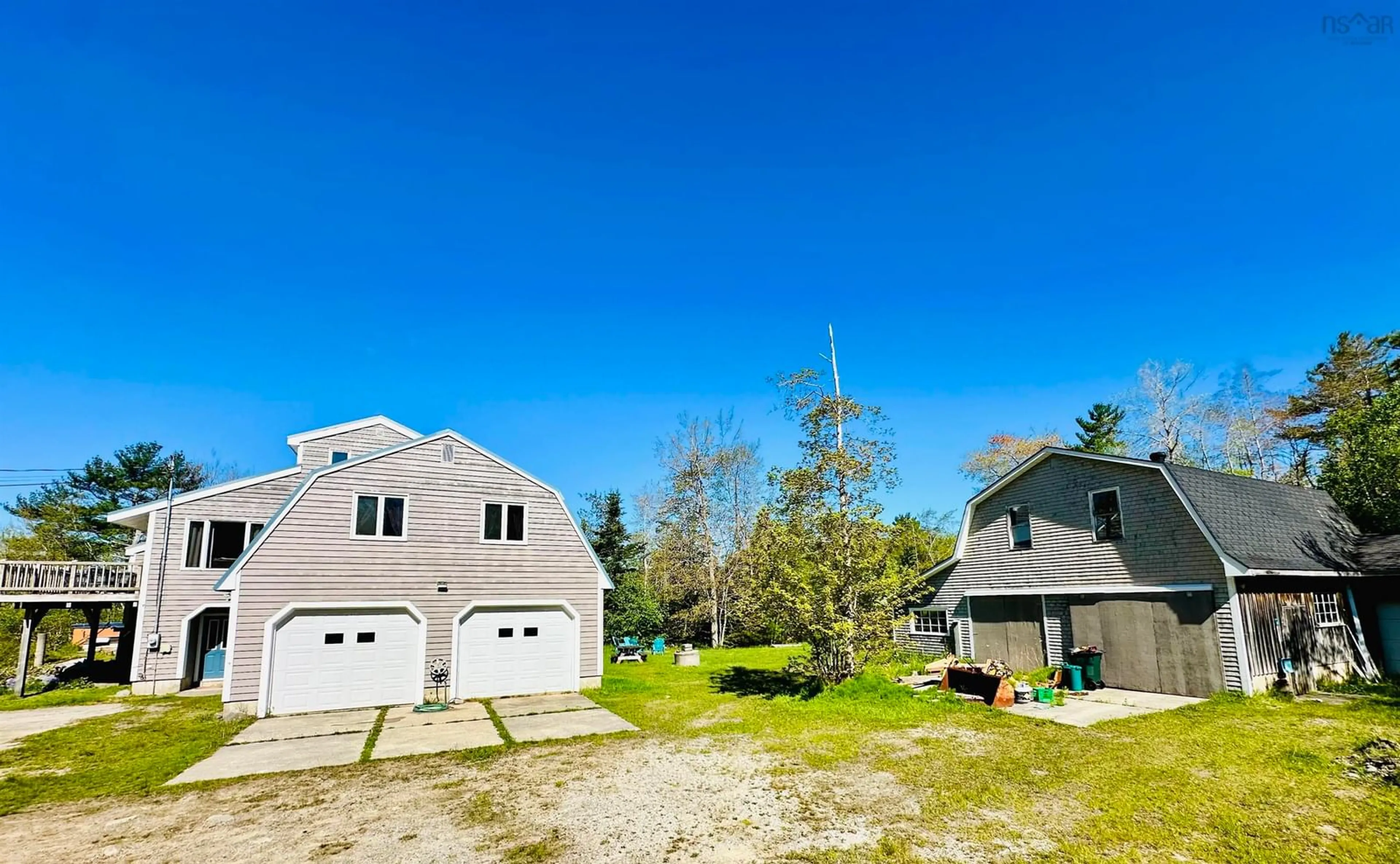 A pic from exterior of the house or condo for 187 Hartz Point Rd, Shelburne Nova Scotia B0T 1W0