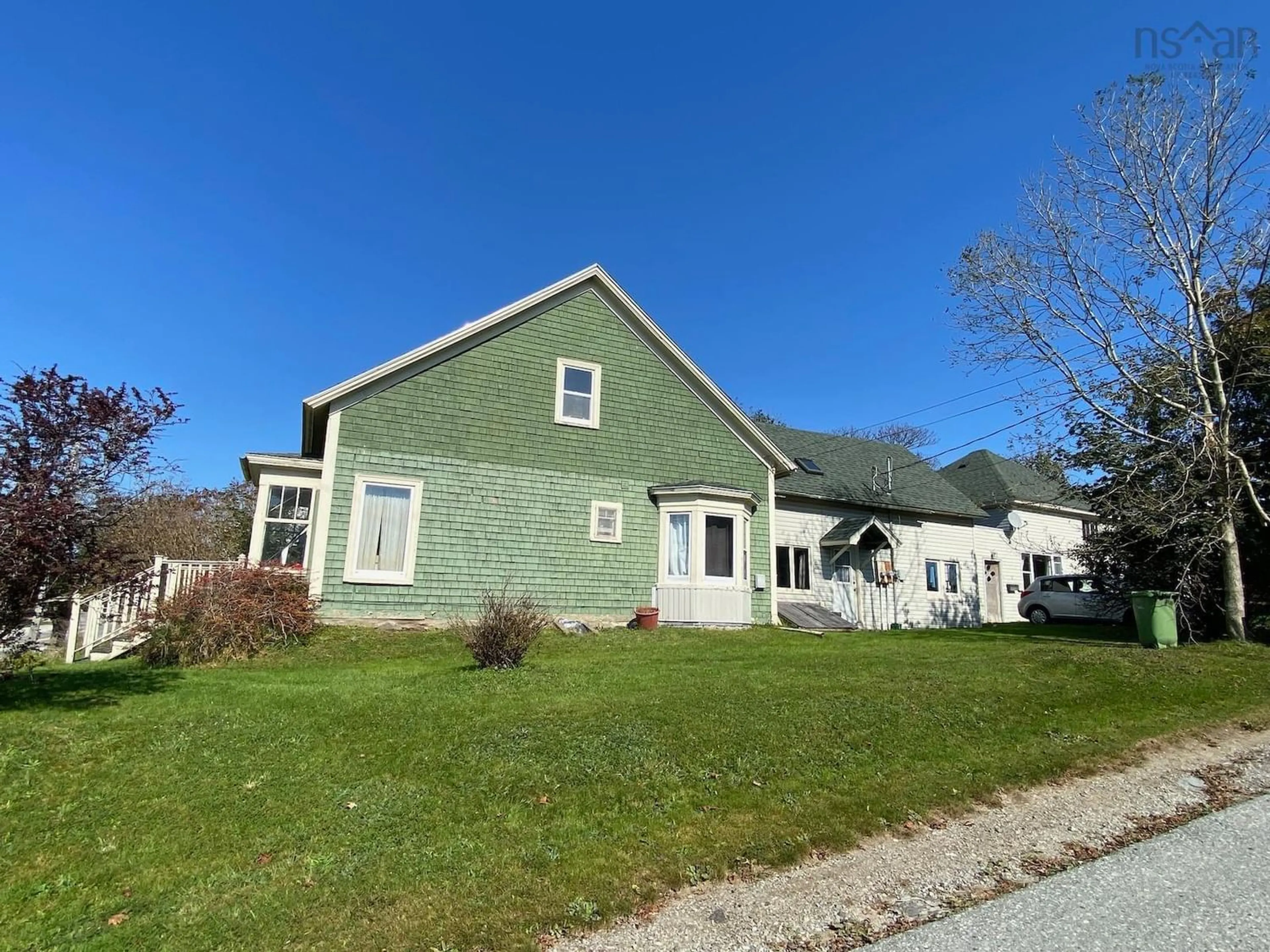 Frontside or backside of a home, cottage for 663 Main St, Yarmouth Nova Scotia B5A 1K5