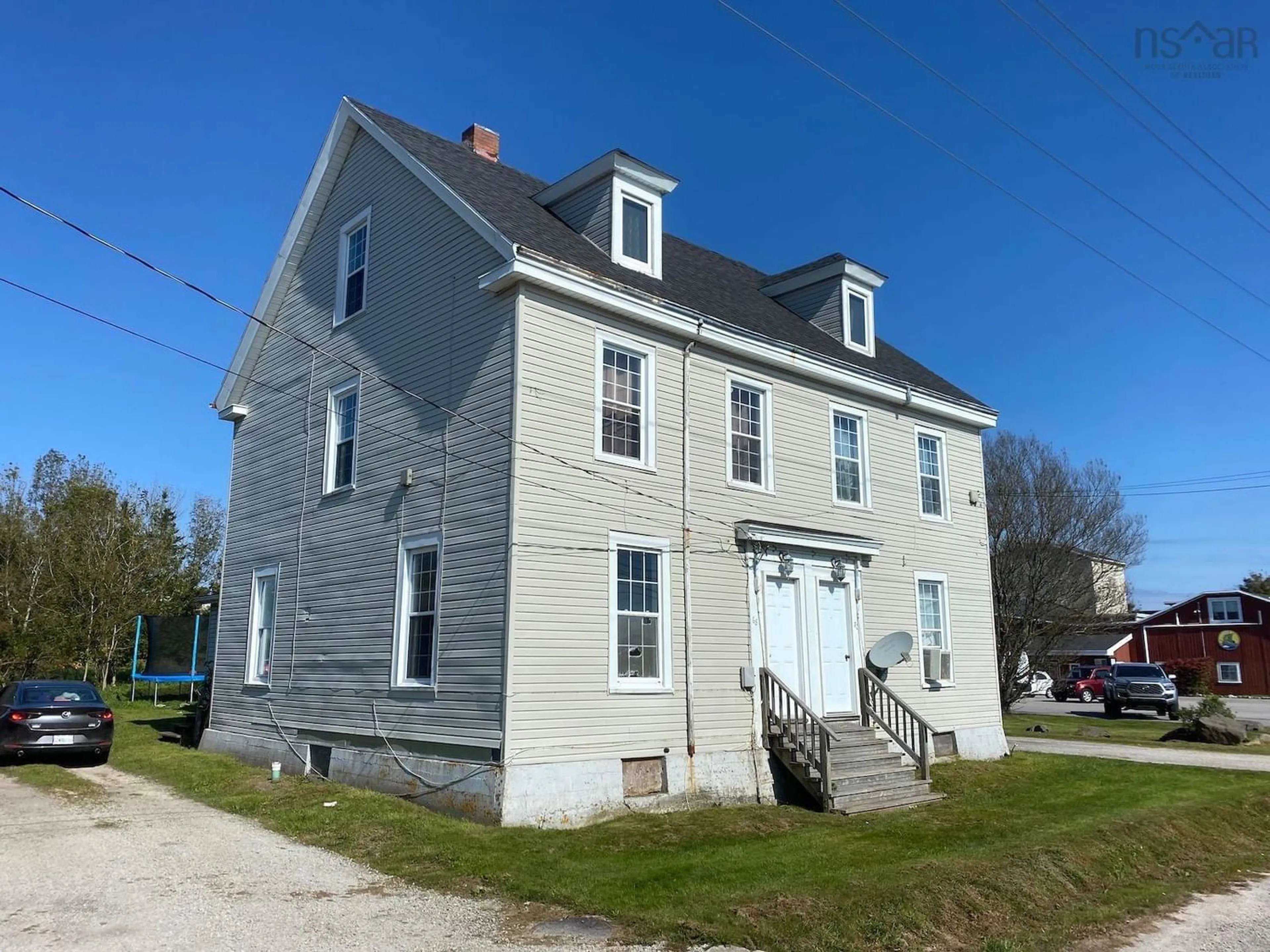 Outside view for 68 Parade St, Yarmouth Nova Scotia B5A 3B4