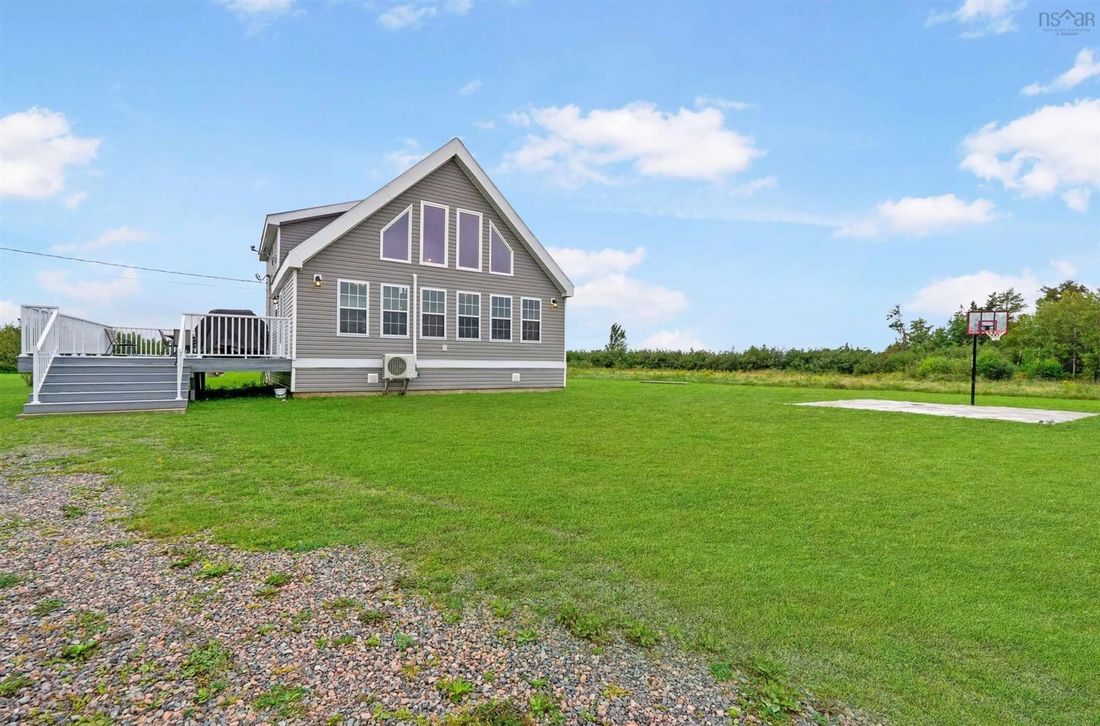 Cottage for 23 Montague Cross, Northport Nova Scotia B0M 1E0