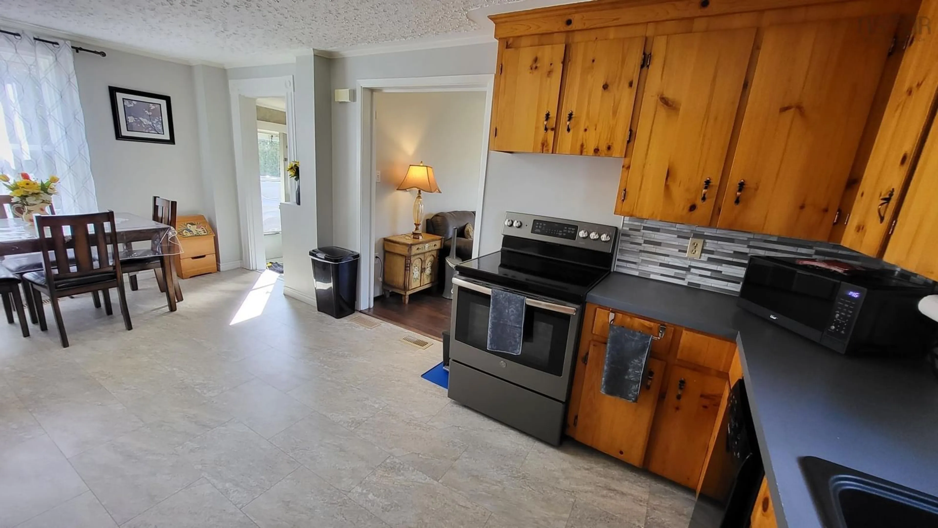 Kitchen for 550 Aldershot Rd, North Kentville Nova Scotia B4N 3A6