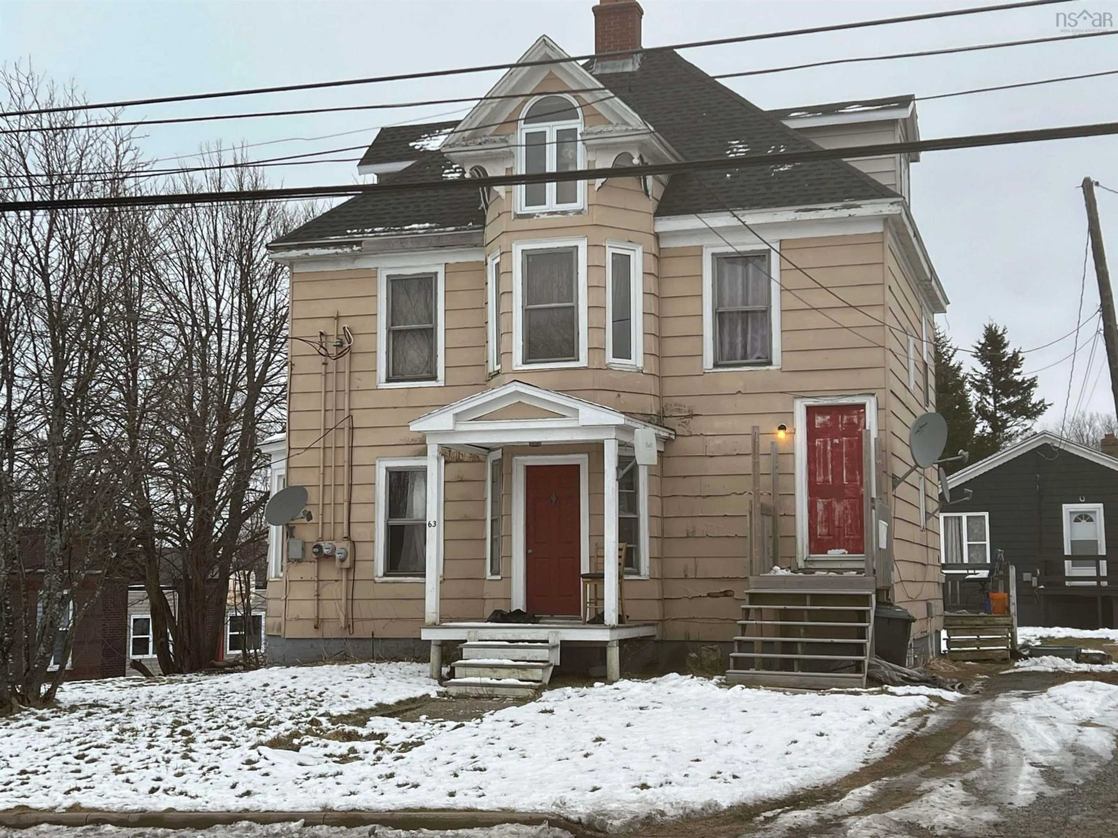Home with unknown exterior material for 63 King St, Sydney Mines Nova Scotia B1V 1L7
