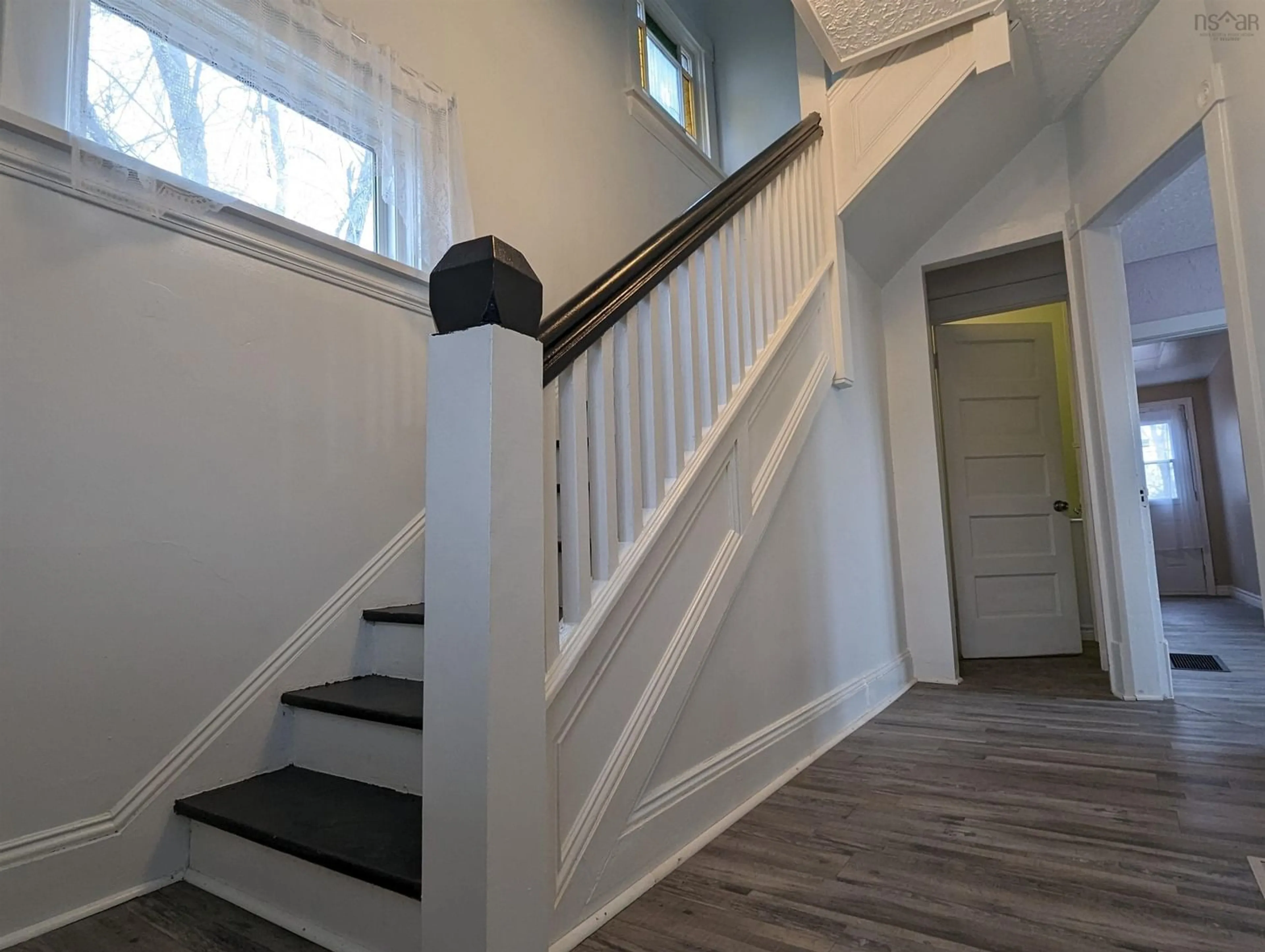 Stairs for 29 North St, New Glasgow Nova Scotia B2H 1C7