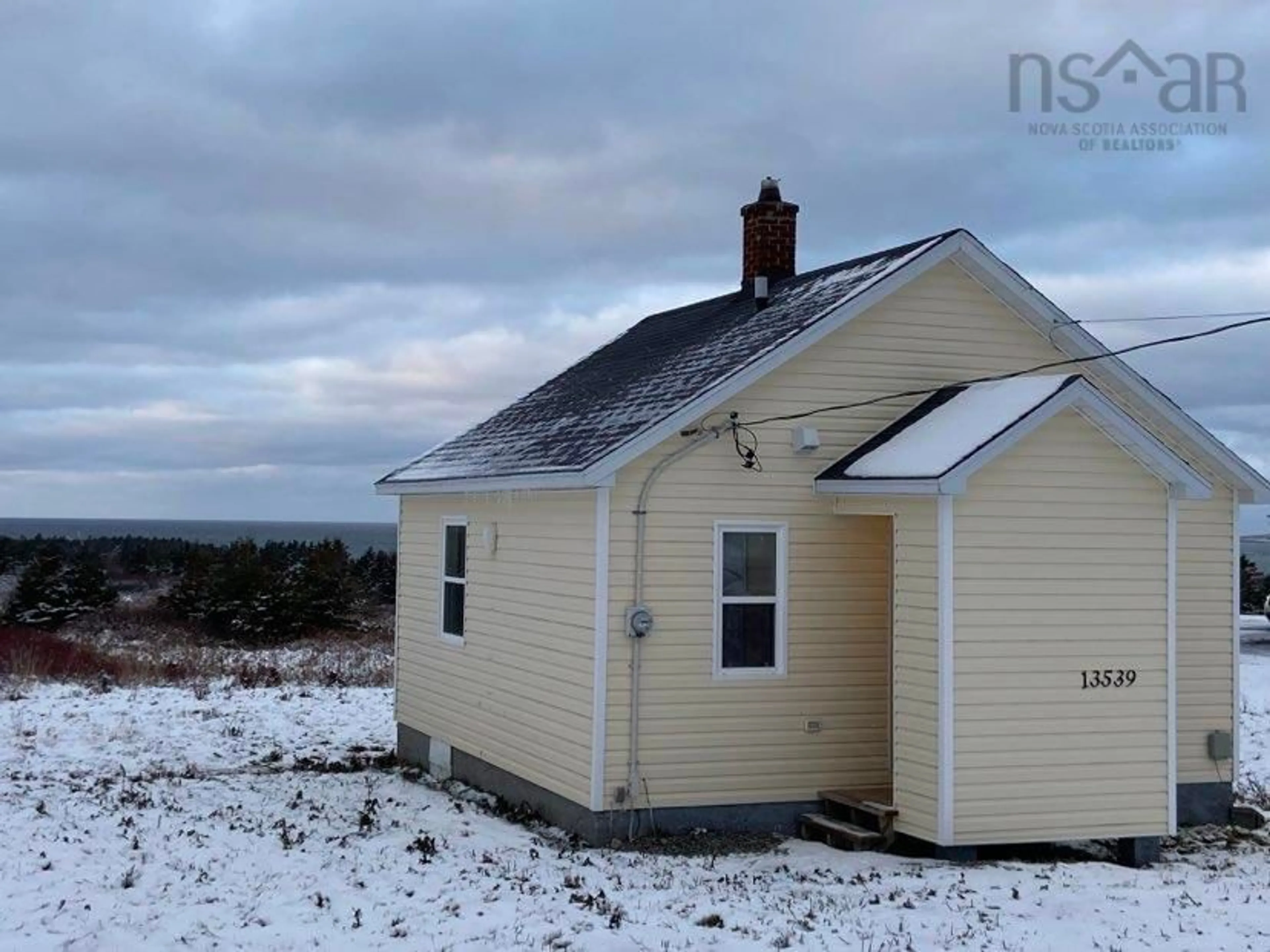 Frontside or backside of a home for 13539 Cabot Trail, Grand Étang Nova Scotia B0E 1L0