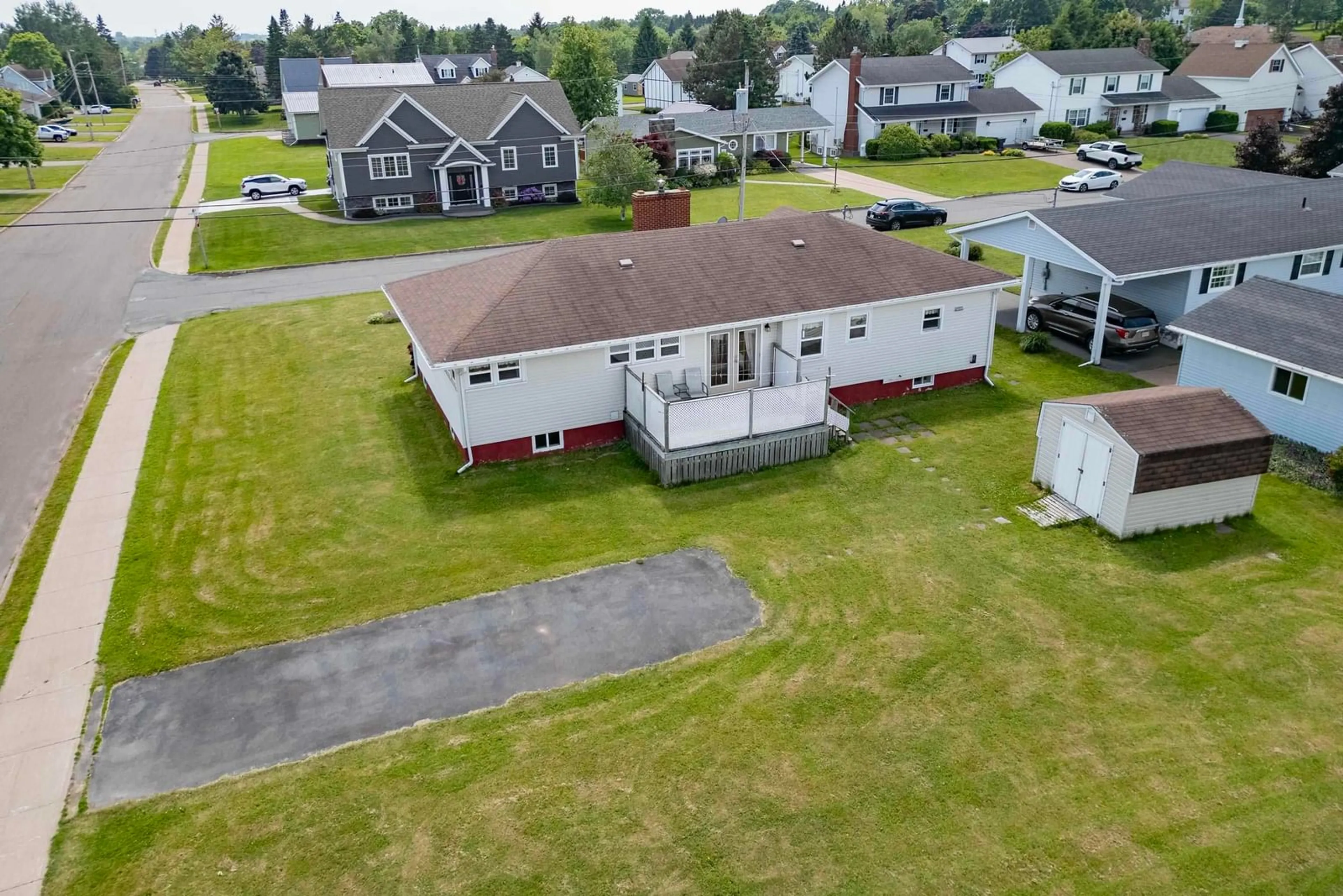 Floor plan for 24 Fletcher Dr, Amherst Nova Scotia B4H 4M4