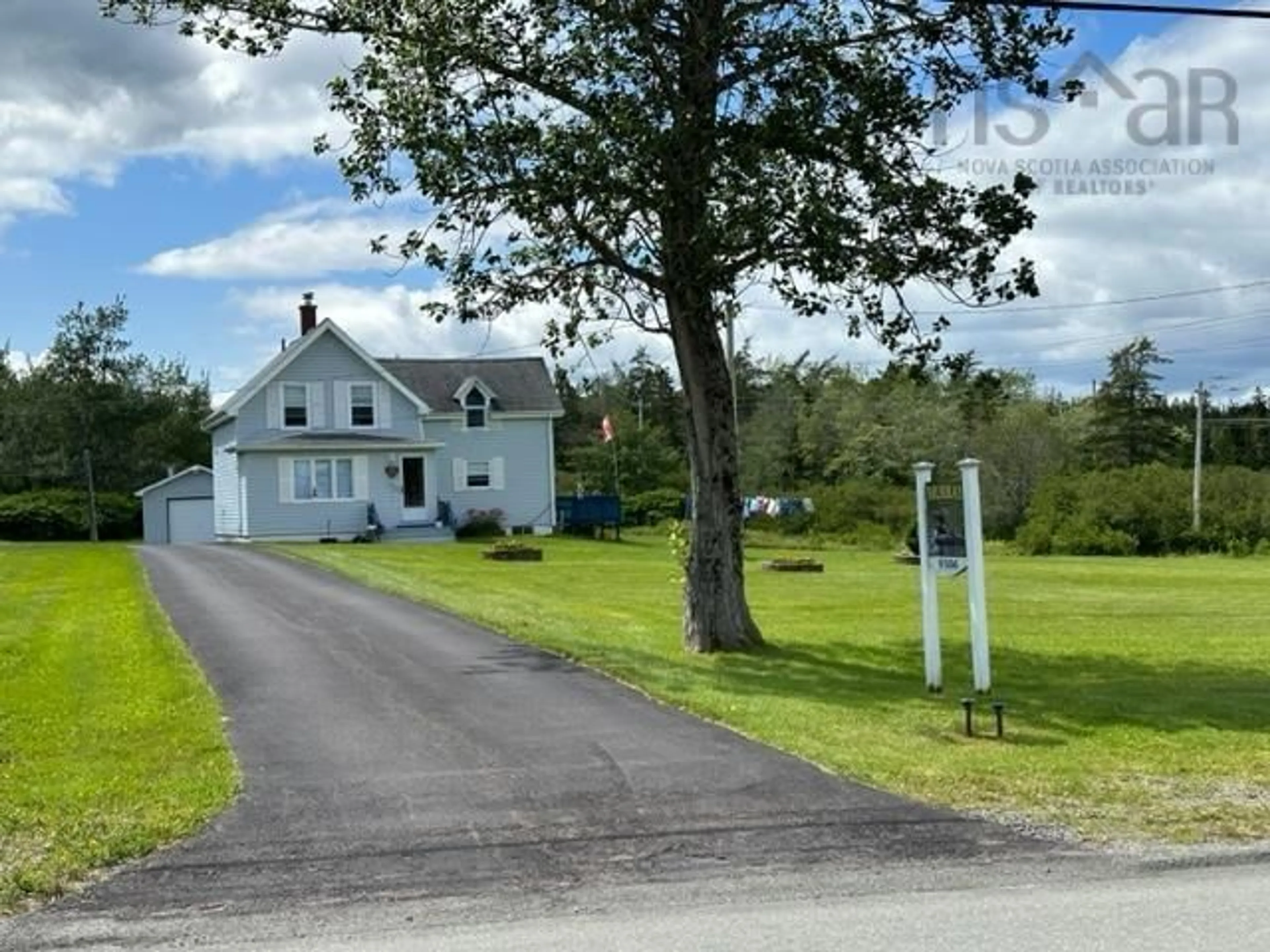 Cottage for 9306 Pepperell St, St. Peter's Nova Scotia B0E 3B0