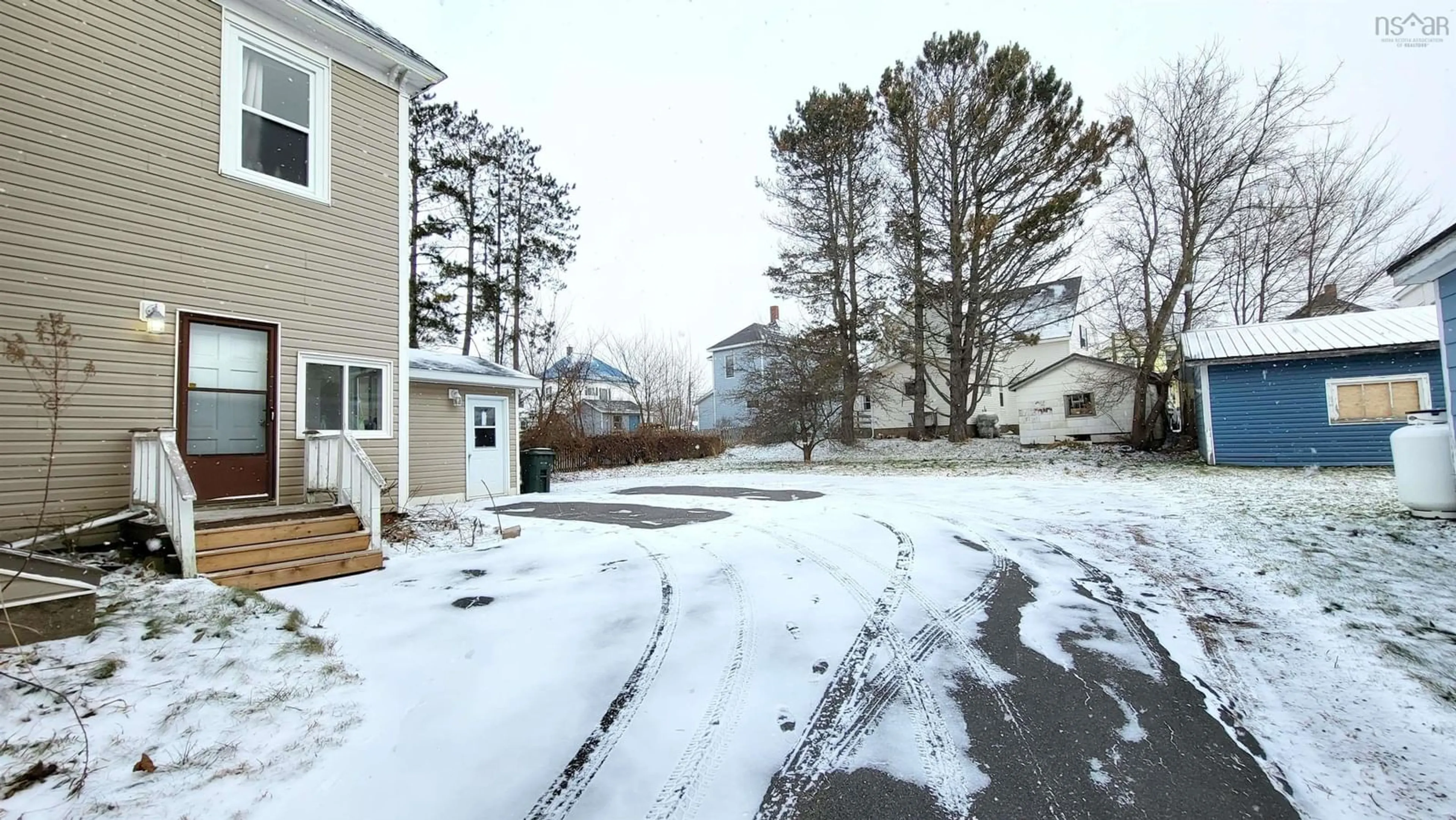 A pic from exterior of the house or condo for 76 Havelock St, Amherst Nova Scotia B4H 3K6
