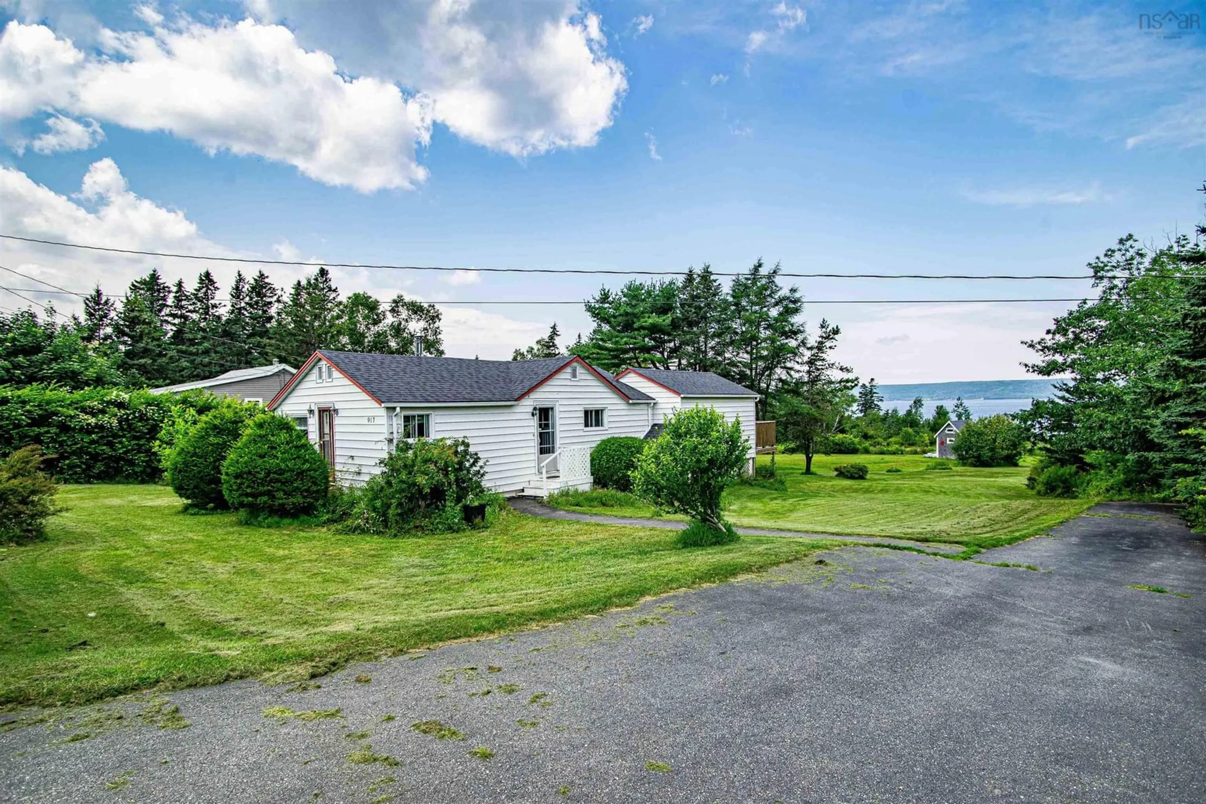 Cottage for 917 Highway 1, Deep Brook Nova Scotia B0S 1J0