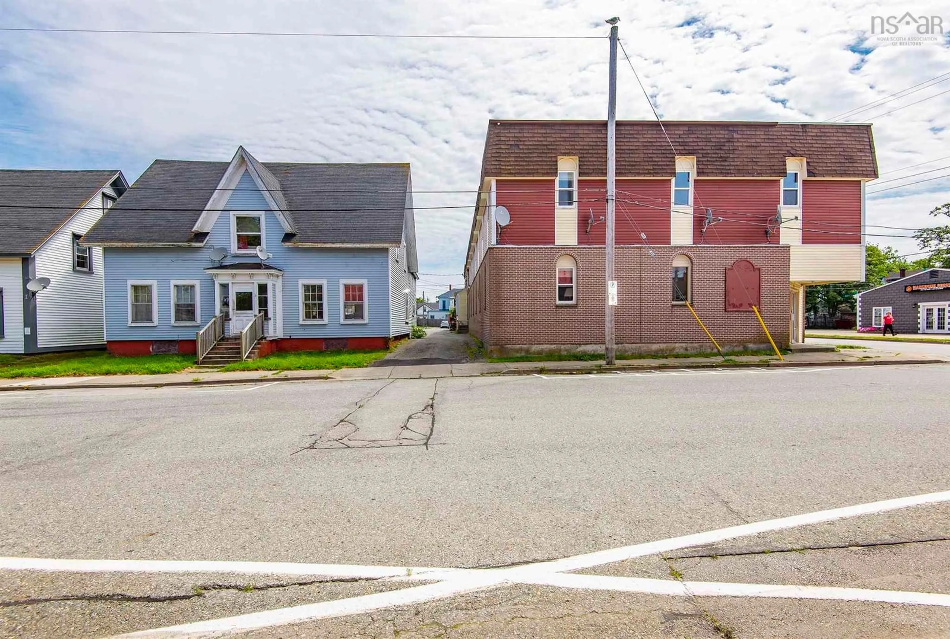 Street view for 1-2-A Kirk St, Yarmouth Nova Scotia B5A 1S6