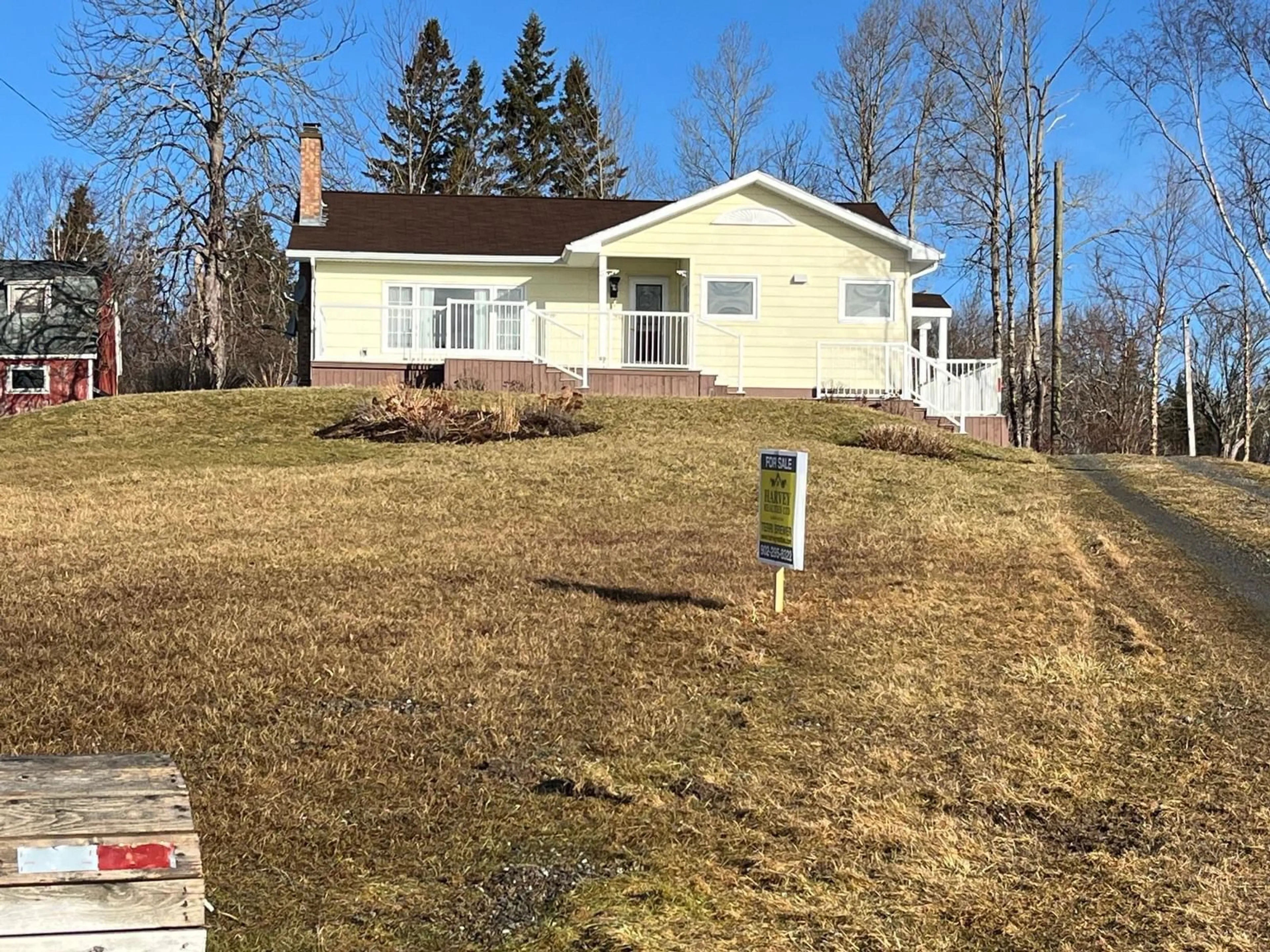 Home with unknown exterior material for 647 Baddeck Bay Rd, Baddeck Bay Nova Scotia B0E 1B0