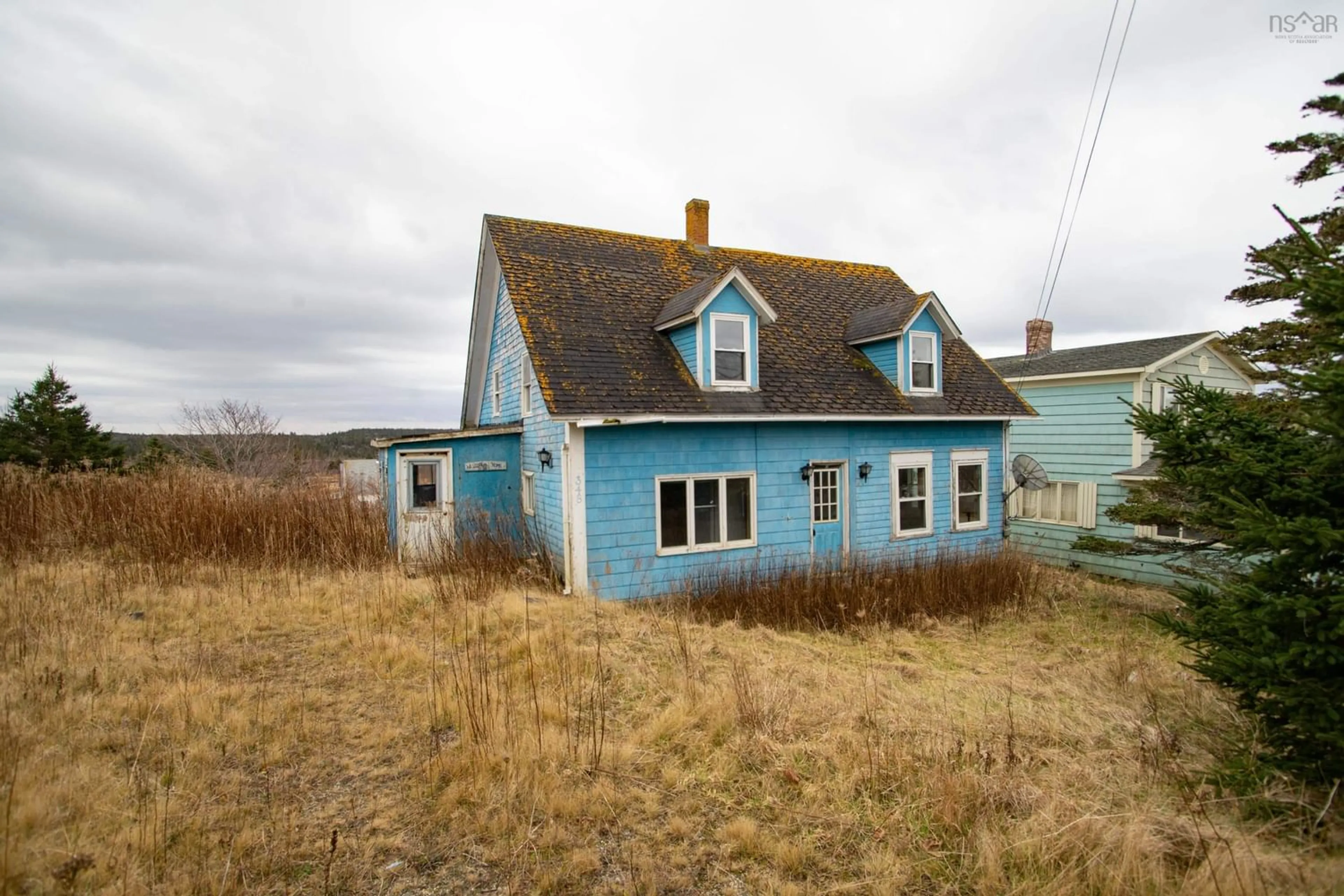 Home with unknown exterior material for 348 217 Hwy, Freeport Nova Scotia B0V 1B0