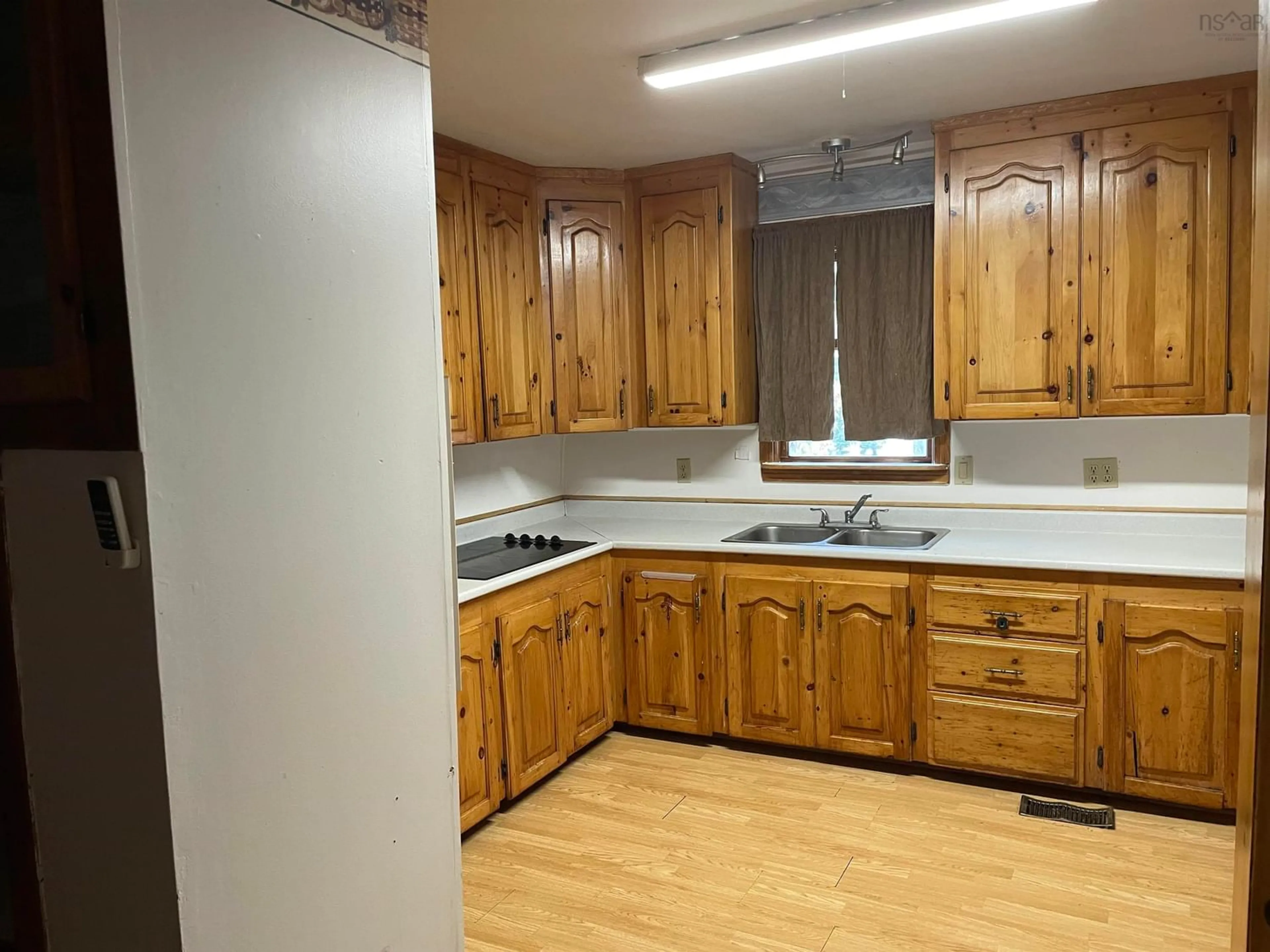 Standard kitchen, wood floors, cottage for 393 St. Phillips St, Bridgewater Nova Scotia B4V 1W7