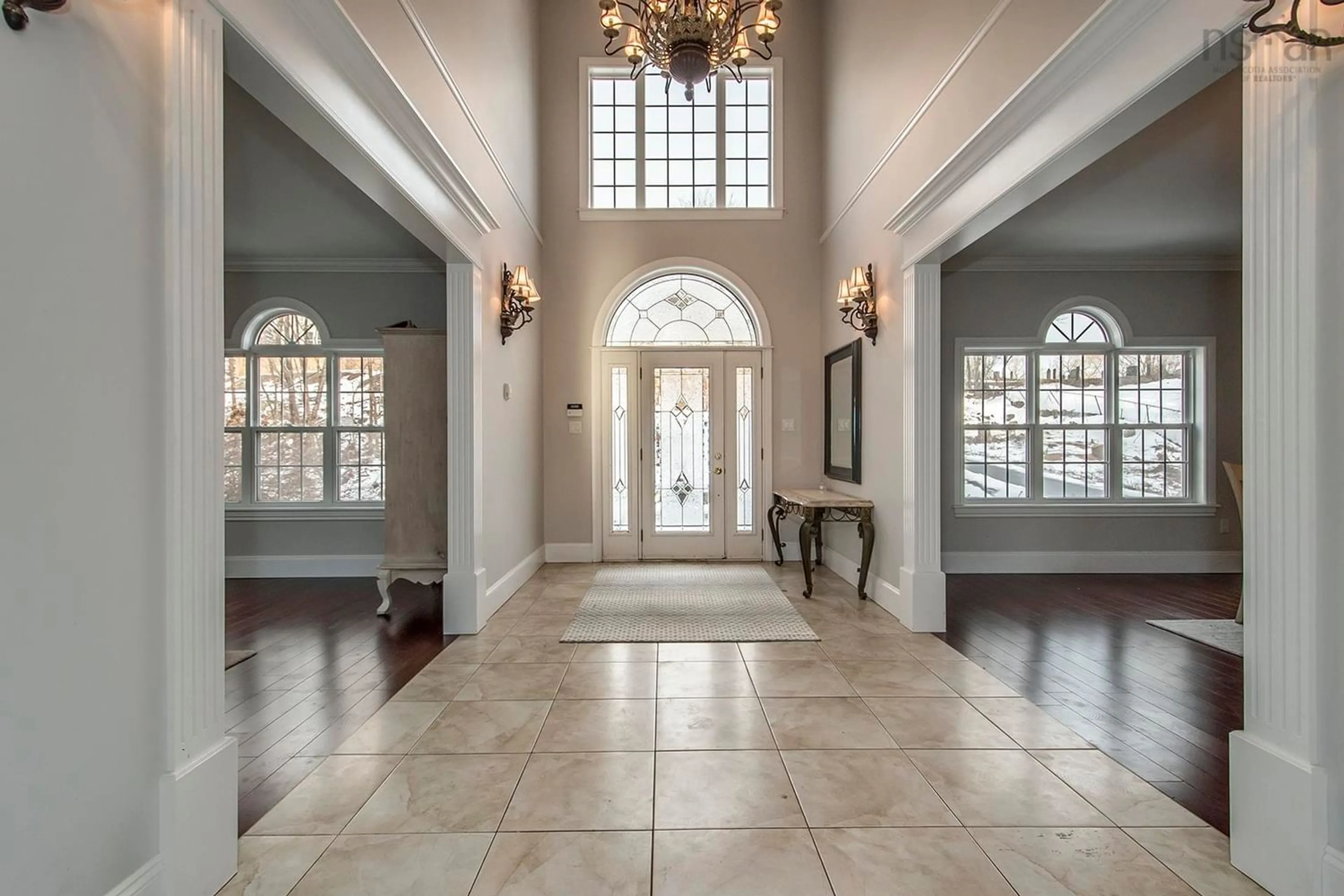 Indoor foyer for 12 Wardour St, Bedford Nova Scotia B4A 2H6