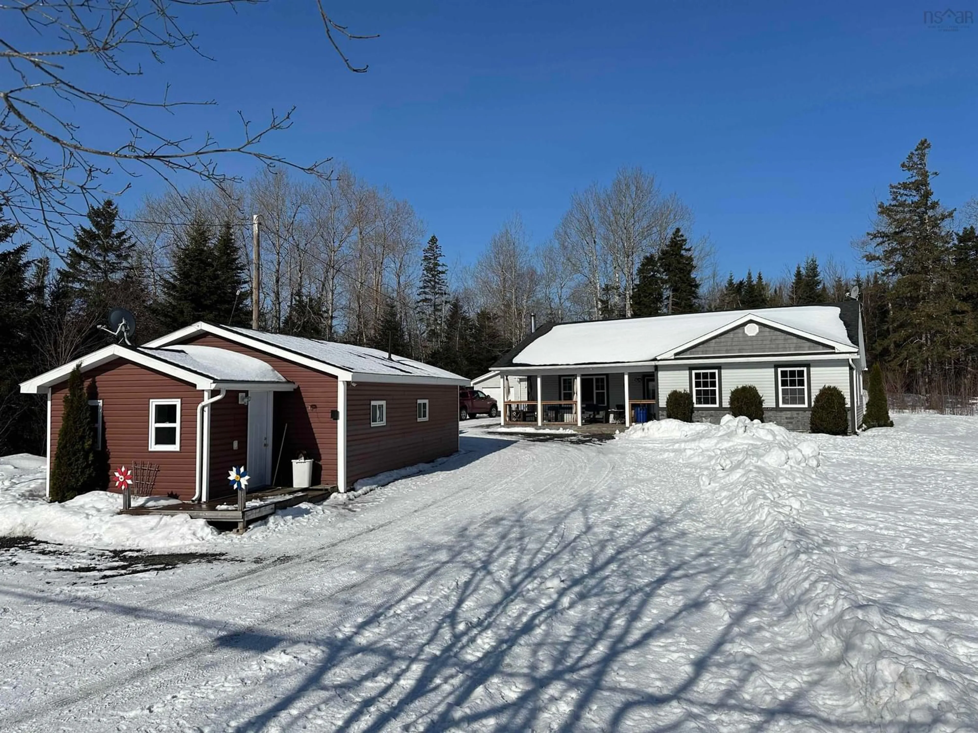 Home with unknown exterior material for 1021 South Rawdon Rd, Hillsvale Nova Scotia B0N 1Z0