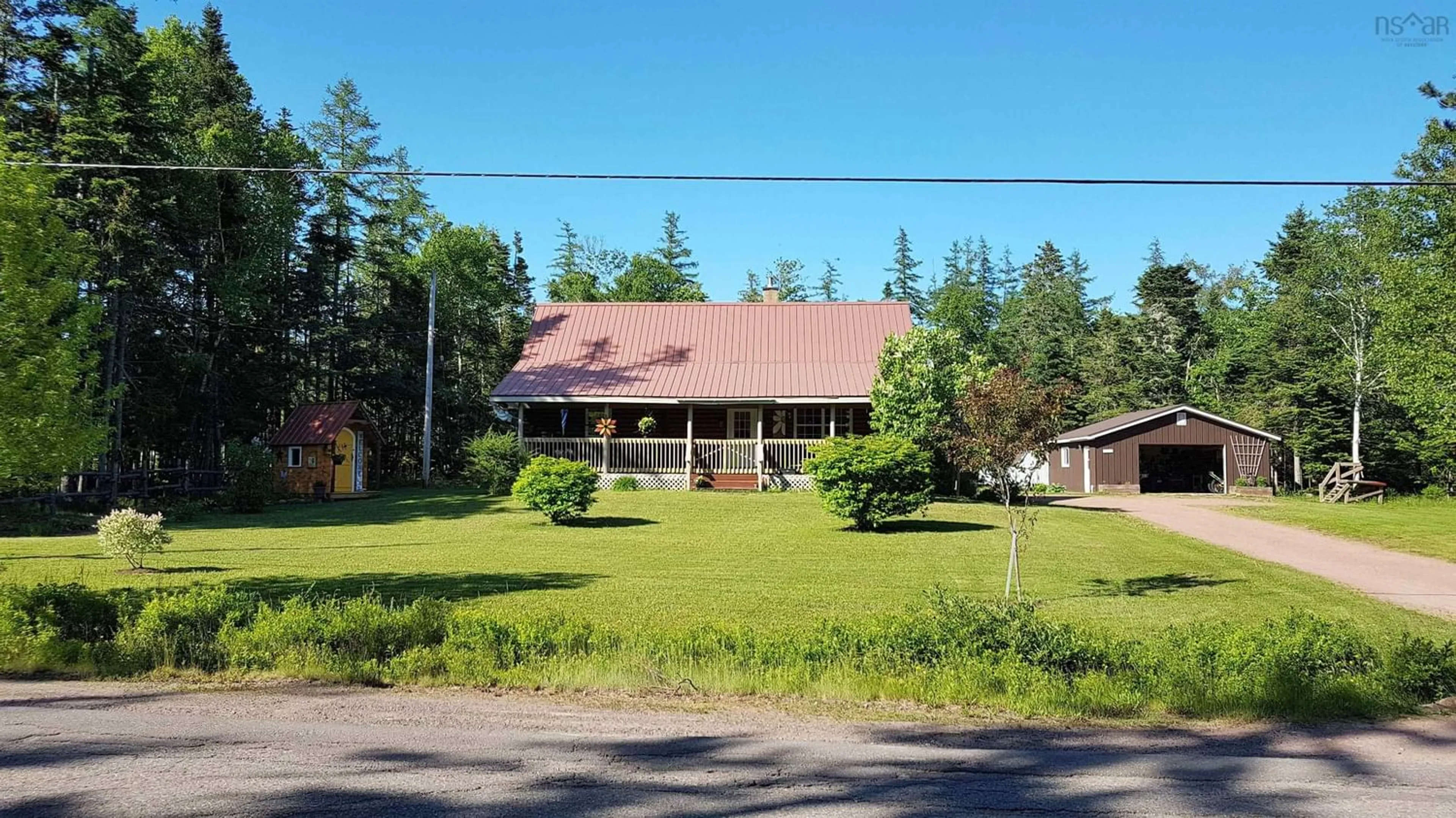 Home with unknown exterior material for 791 Two Islands Rd, Parrsboro Nova Scotia B0M 1S0