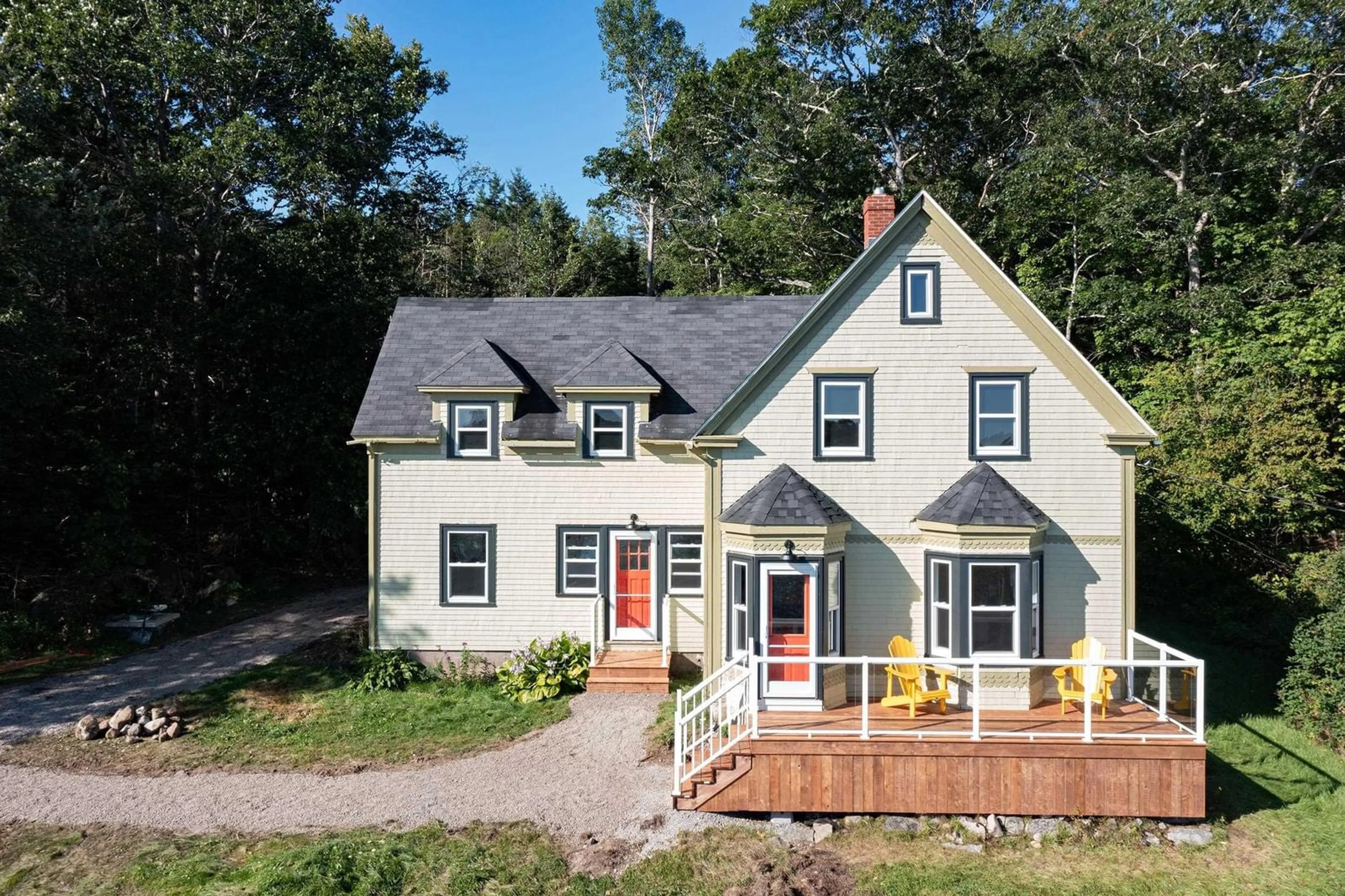 Cottage for 6 Shoreline Bluff Lane, Fox Point Nova Scotia B0J 1T0