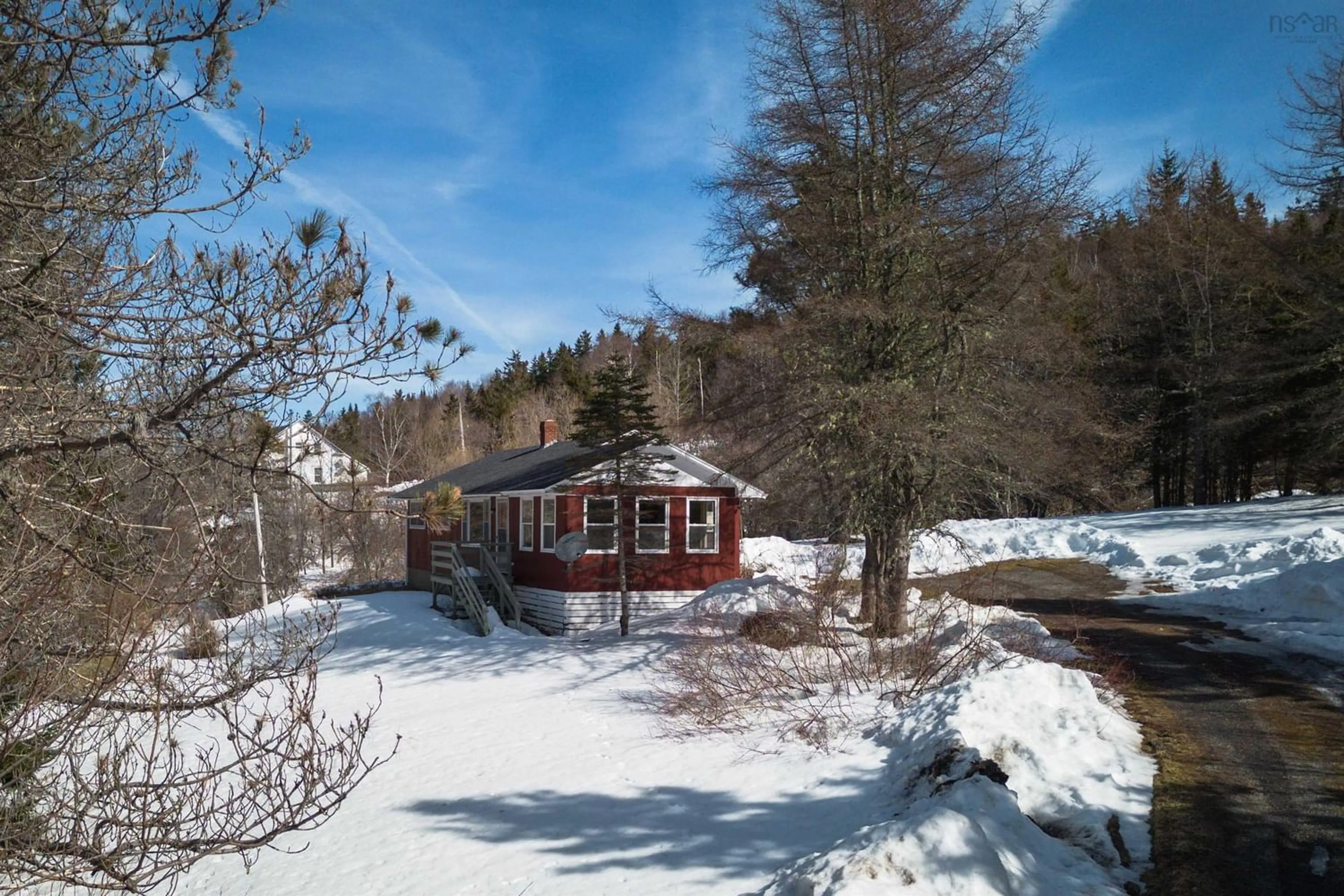 Cottage for 4397 105 Hwy, South Haven Nova Scotia B1X 1T7