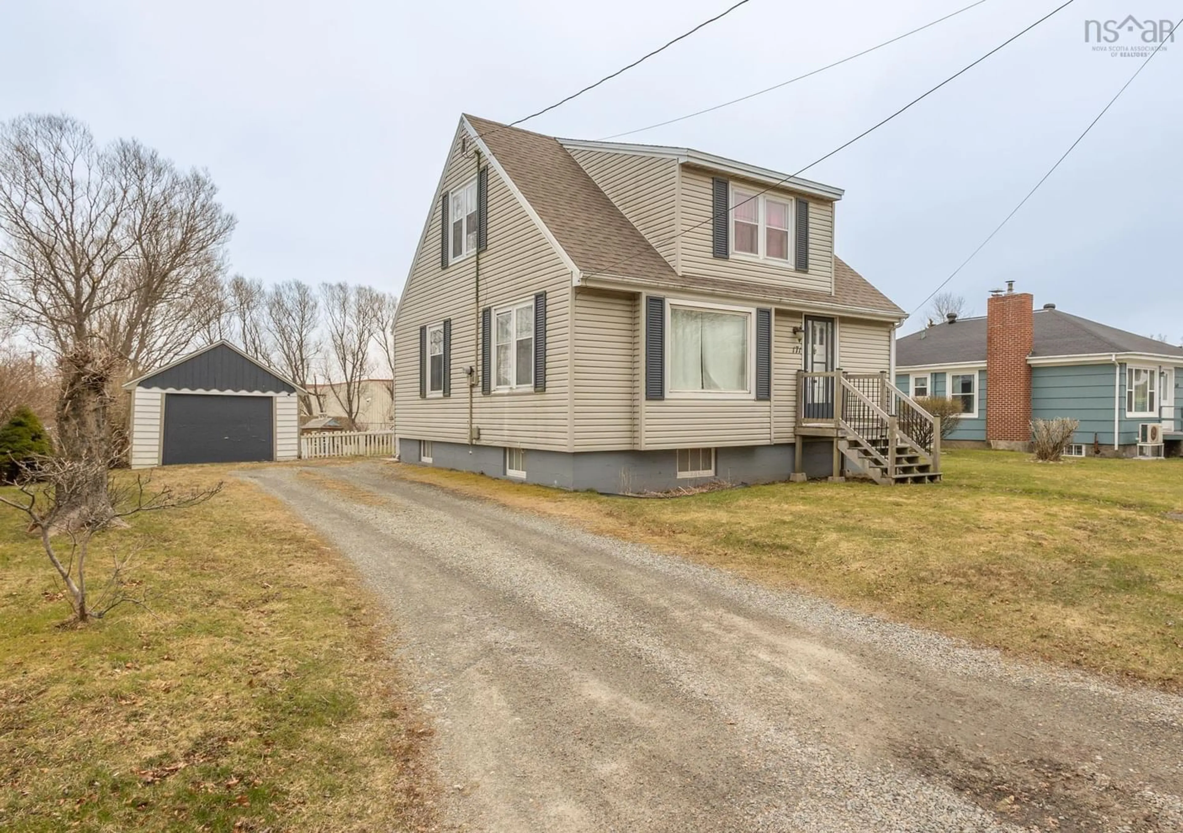 Frontside or backside of a home for 171 Pleasant St, Yarmouth Nova Scotia B5A 2J8