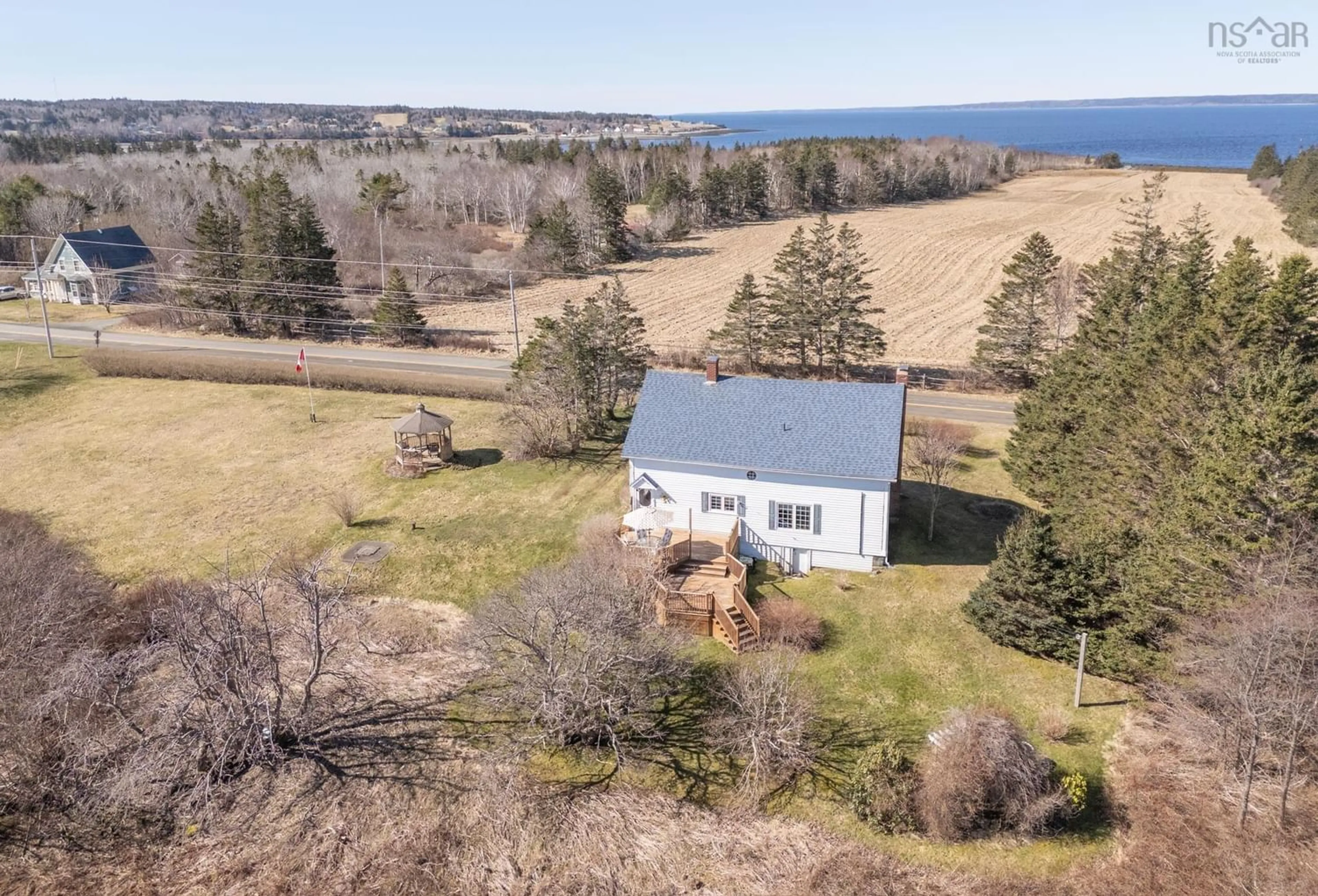Cottage for 428 Fort Point Rd, Weymouth North Nova Scotia B0W 3T0