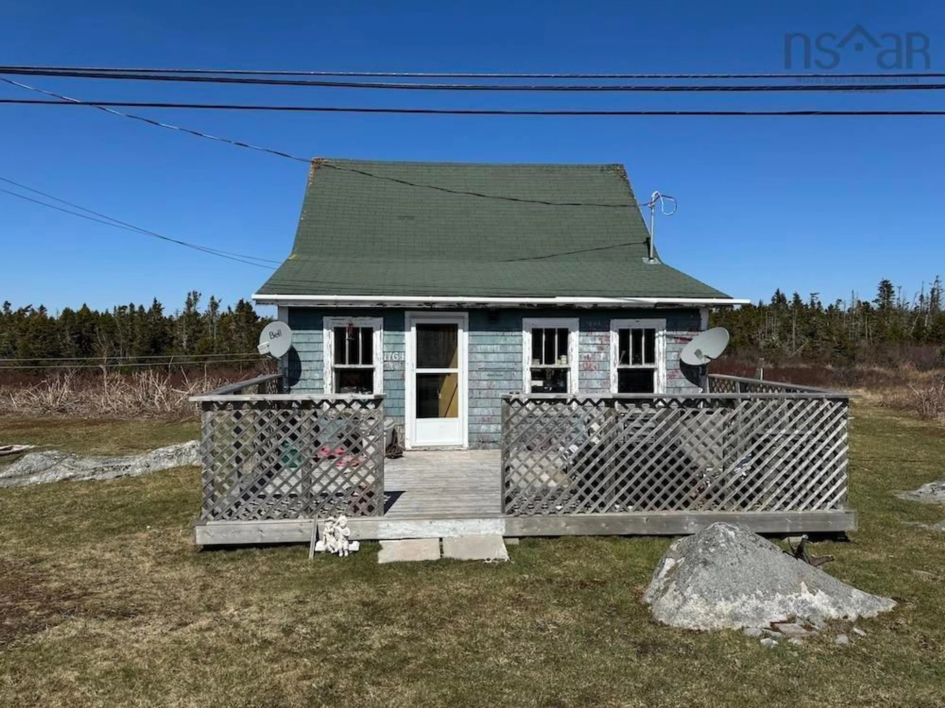 Cottage for 1164 Centreville South Side Rd, Lower Clarks Harbour Nova Scotia B0W 1P0