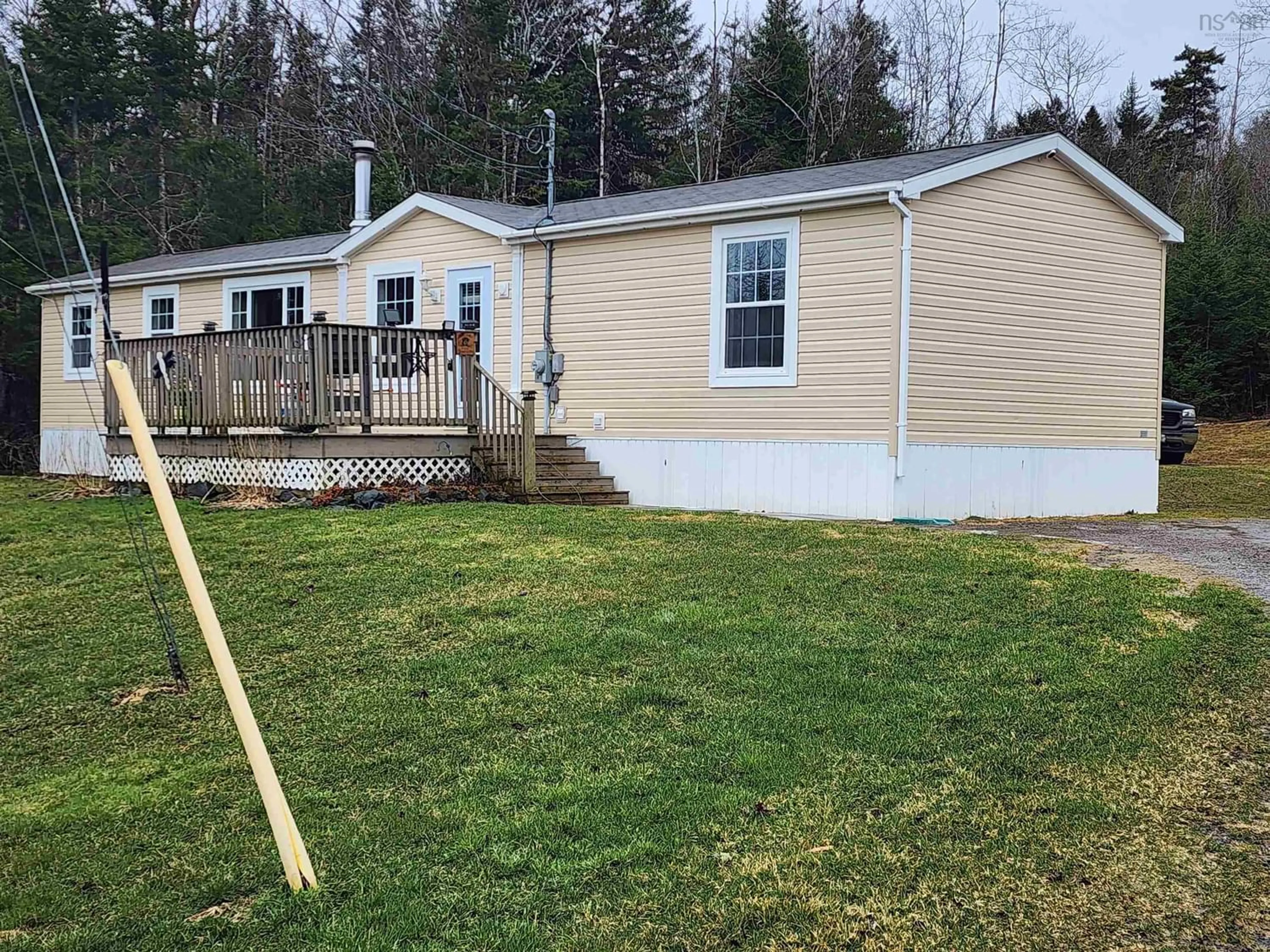 Cottage for 194 John Bell Rd, Brookfield Nova Scotia B0N 1C0