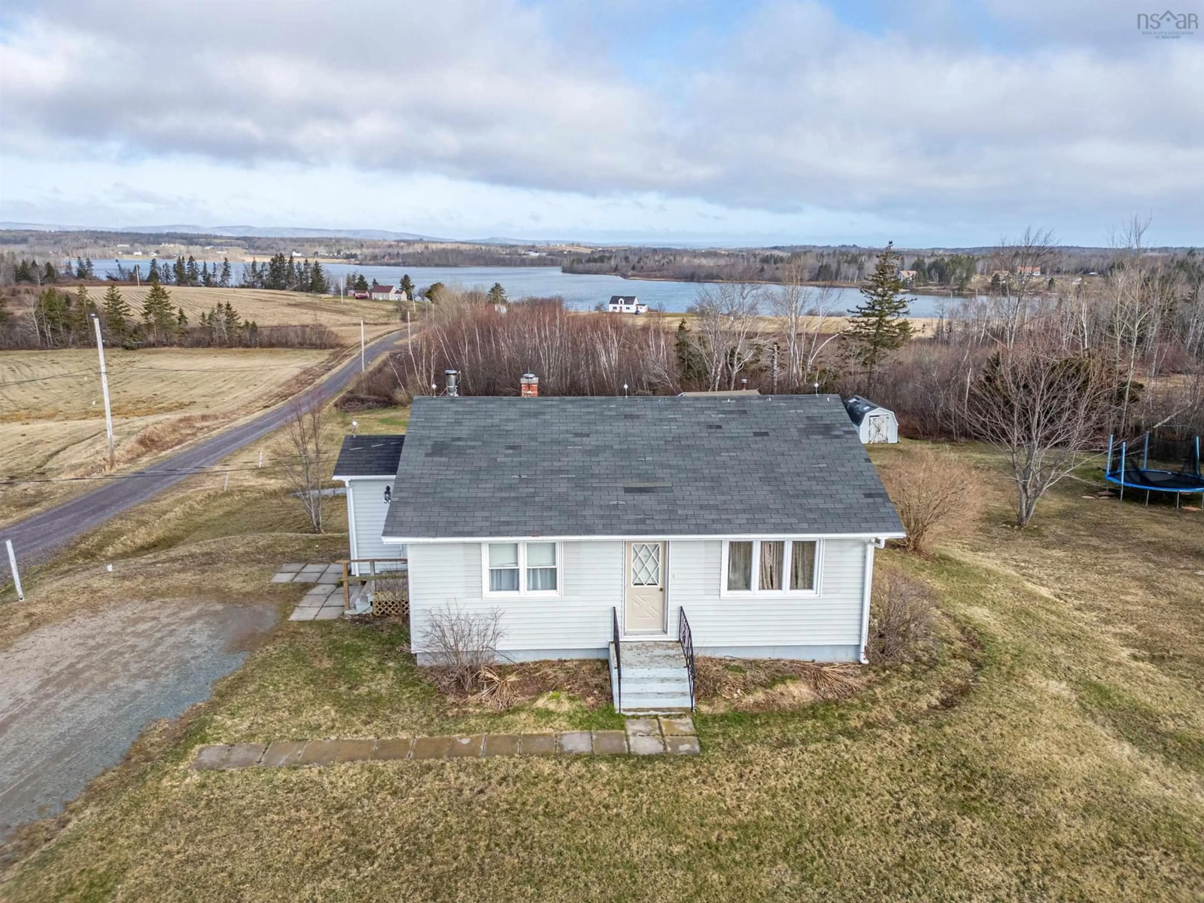 Cottage for 303 Pomquet Point One Road, Pomquet Nova Scotia B2G 2L4