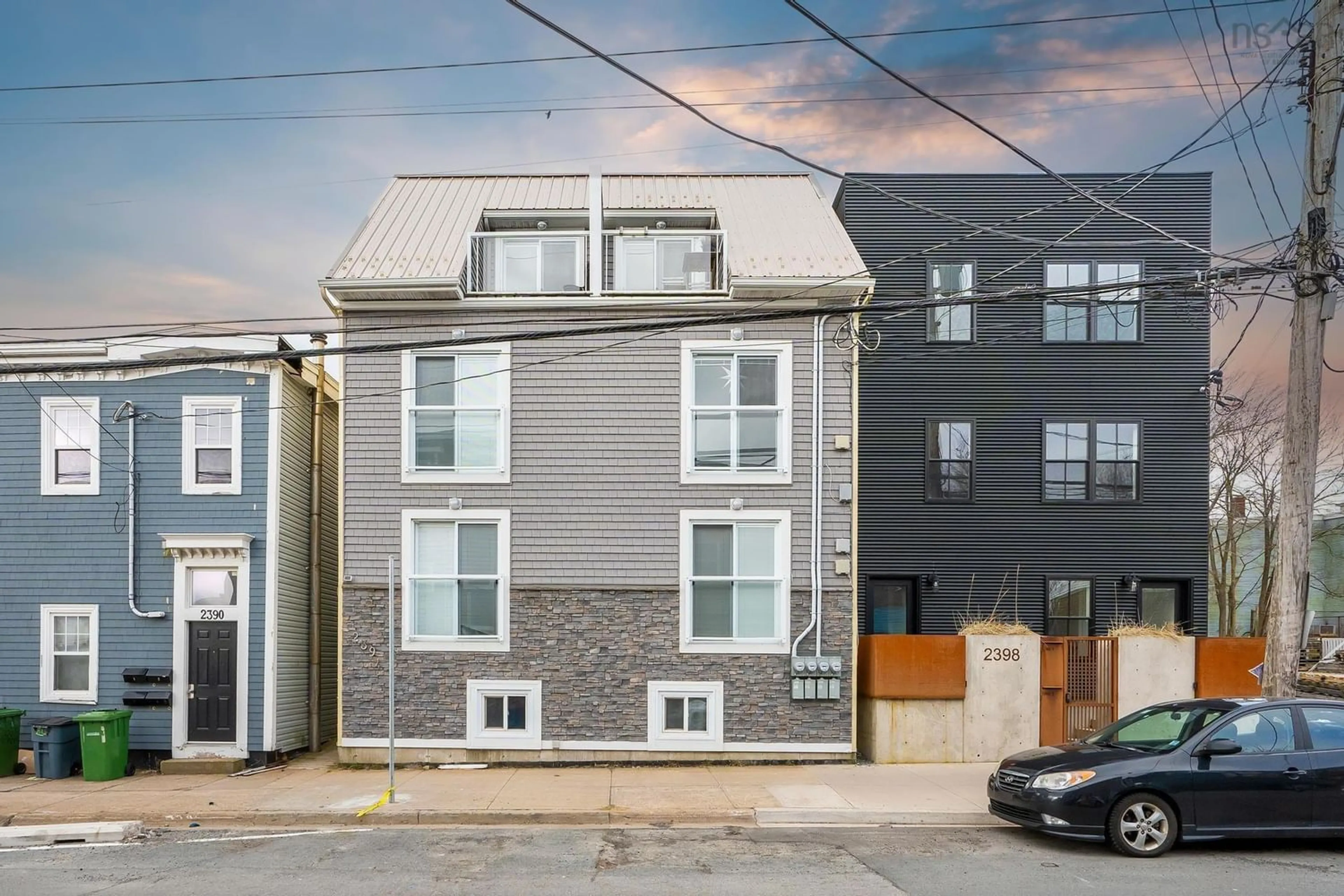 A pic from exterior of the house or condo for 2394 Creighton St, Halifax Peninsula Nova Scotia B3K 3S1