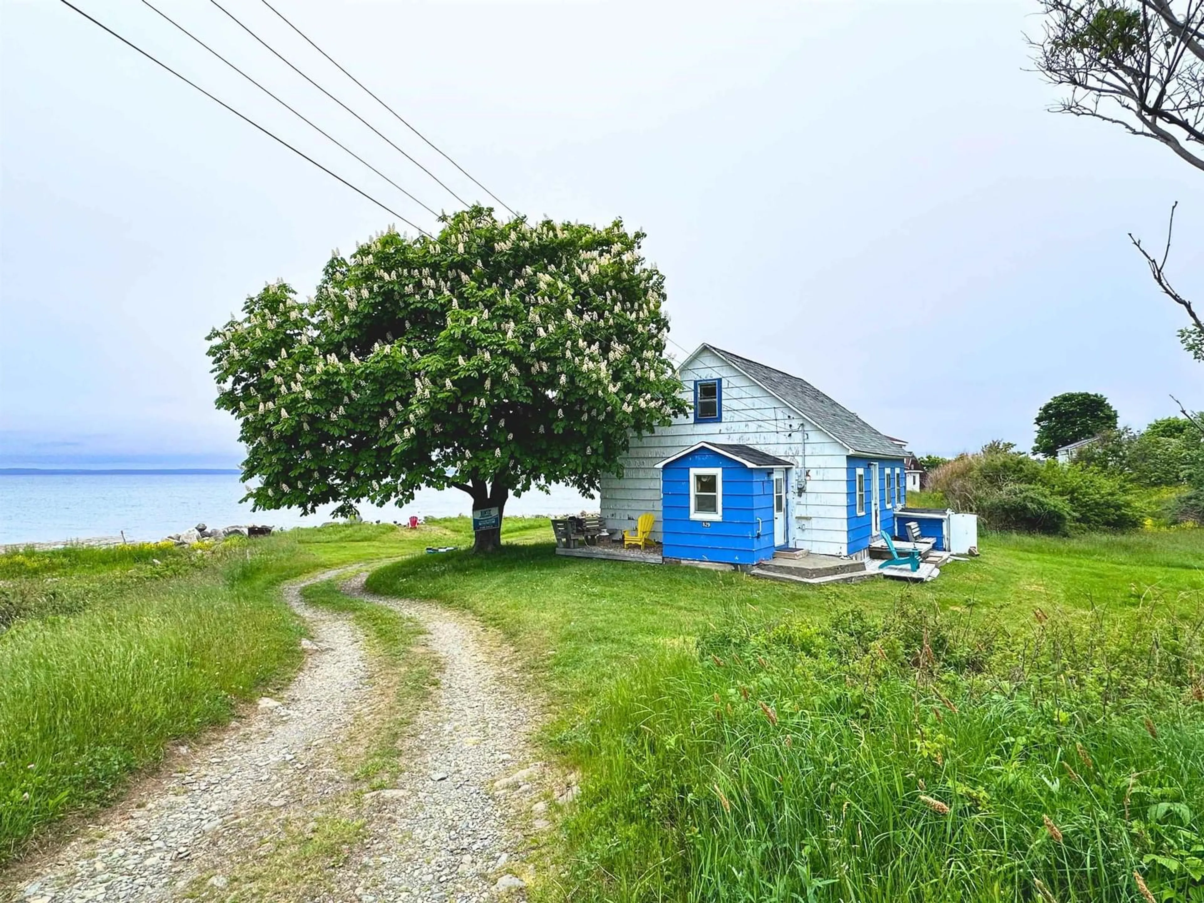 Cottage for 829 Big Tancook Island Rd, Big Tancook Island Nova Scotia B0J 3G0