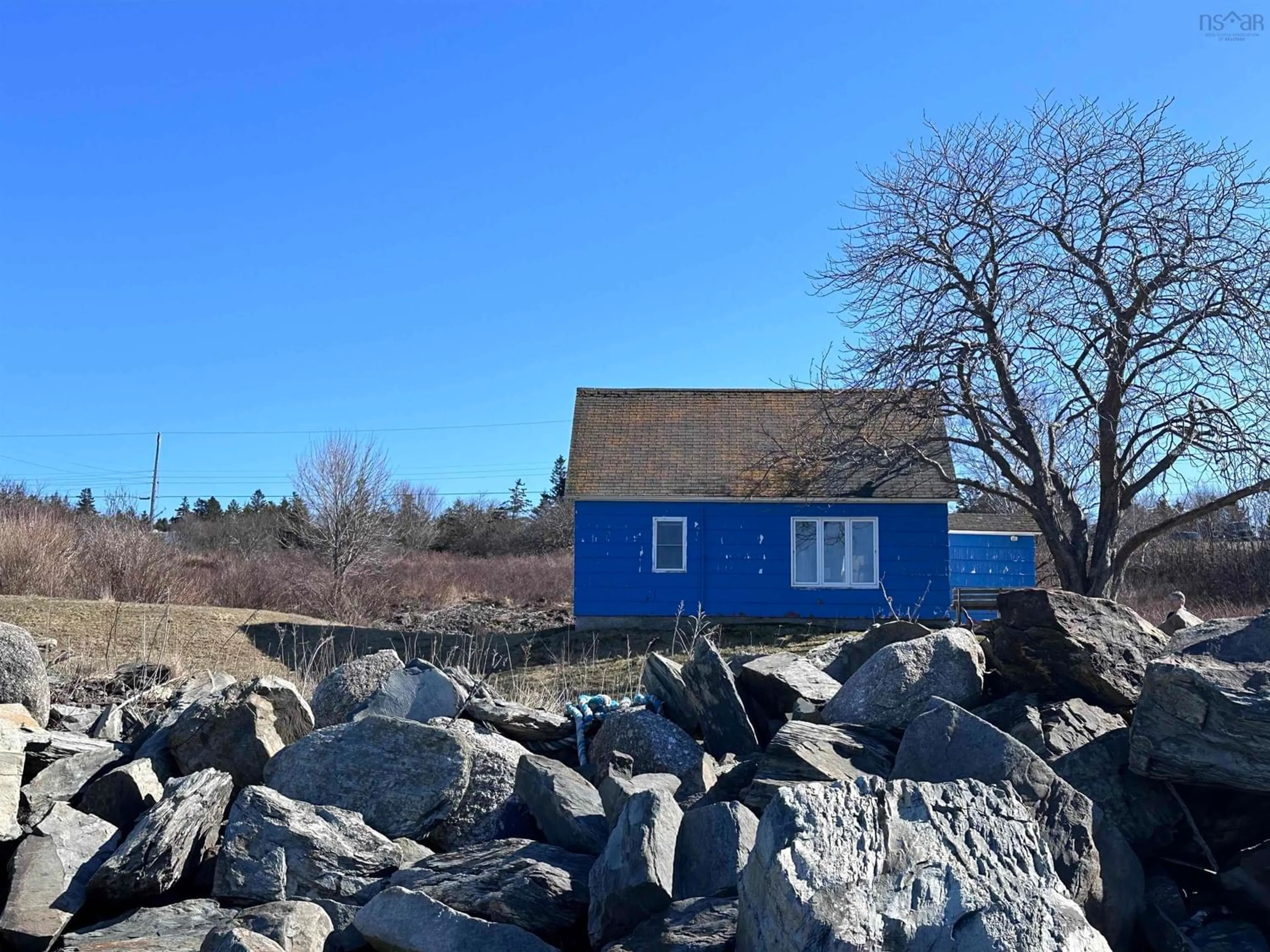 Cottage for 829 Big Tancook Island Rd, Big Tancook Island Nova Scotia B0J 3G0