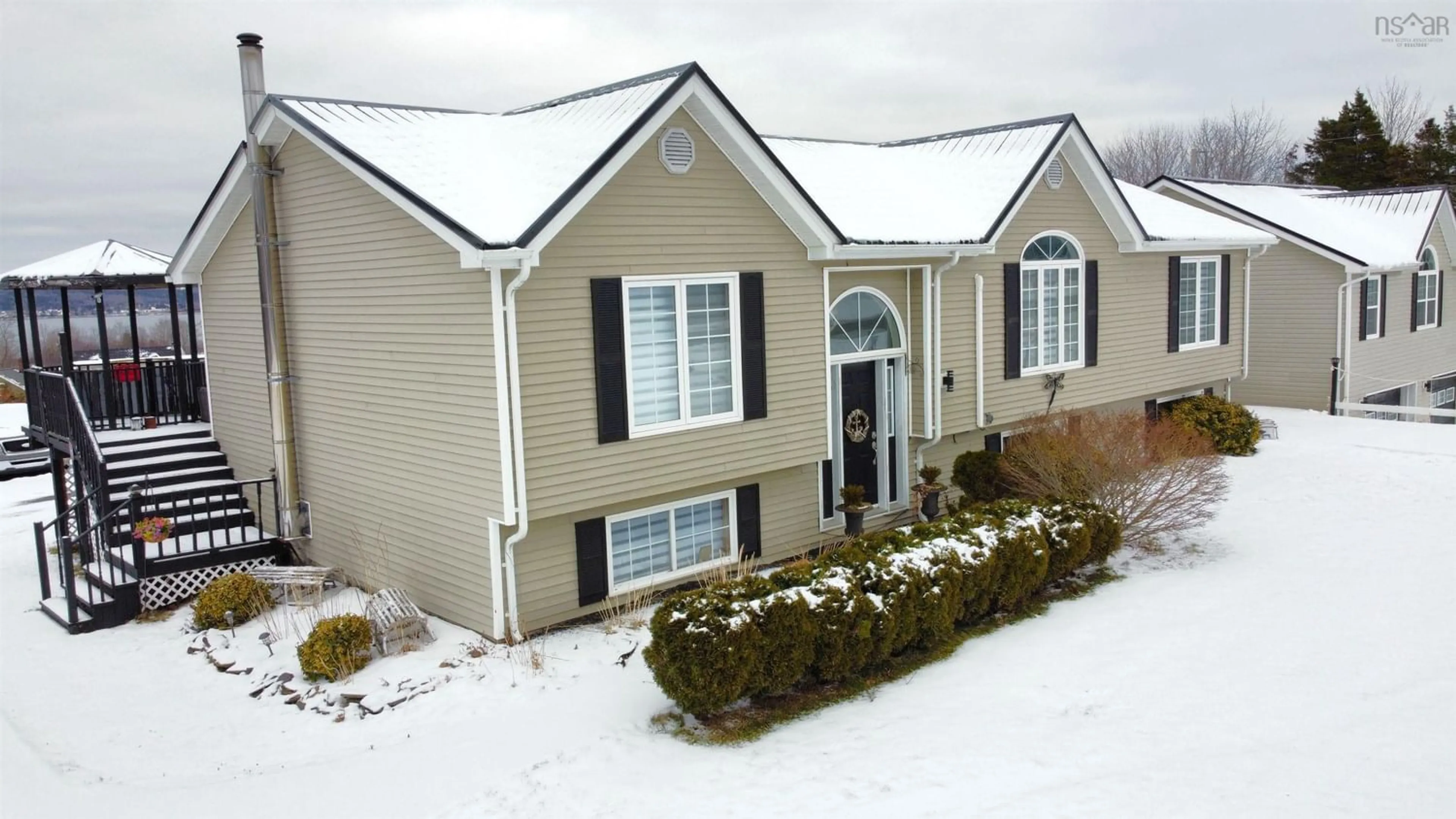Frontside or backside of a home for 394 Murray St, Mulgrave Nova Scotia B0E 2G0