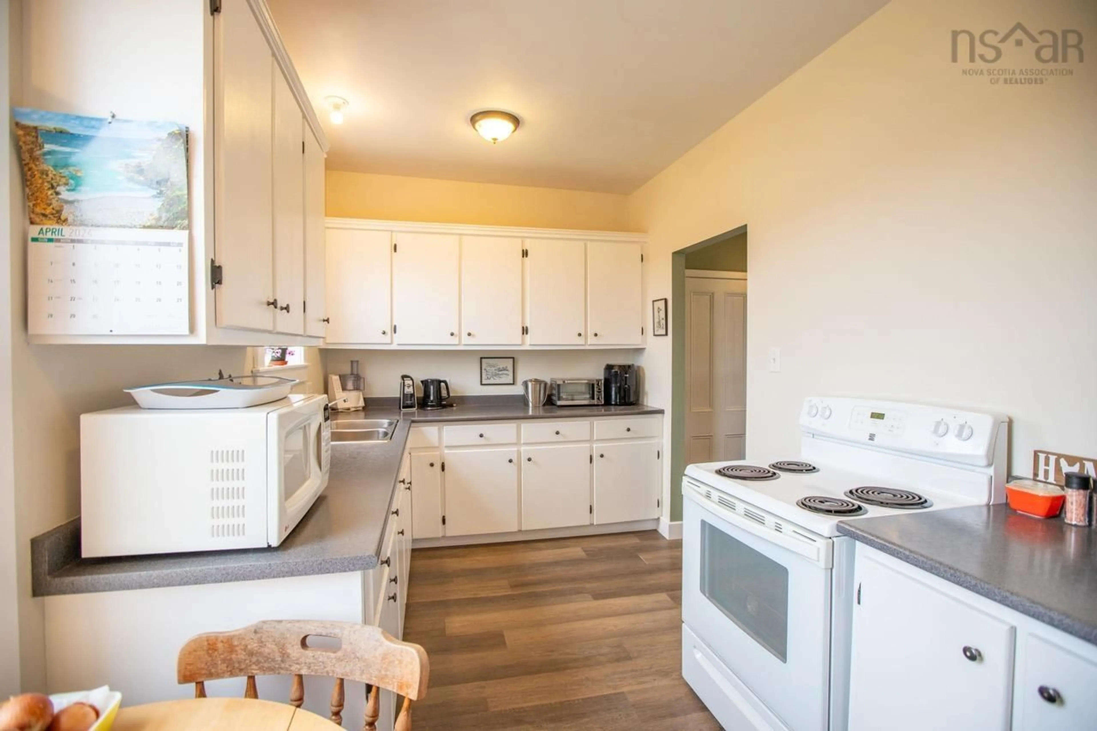 Standard kitchen for 119 William Mcculloch Rd, Kennetcook Nova Scotia B0N 1T0