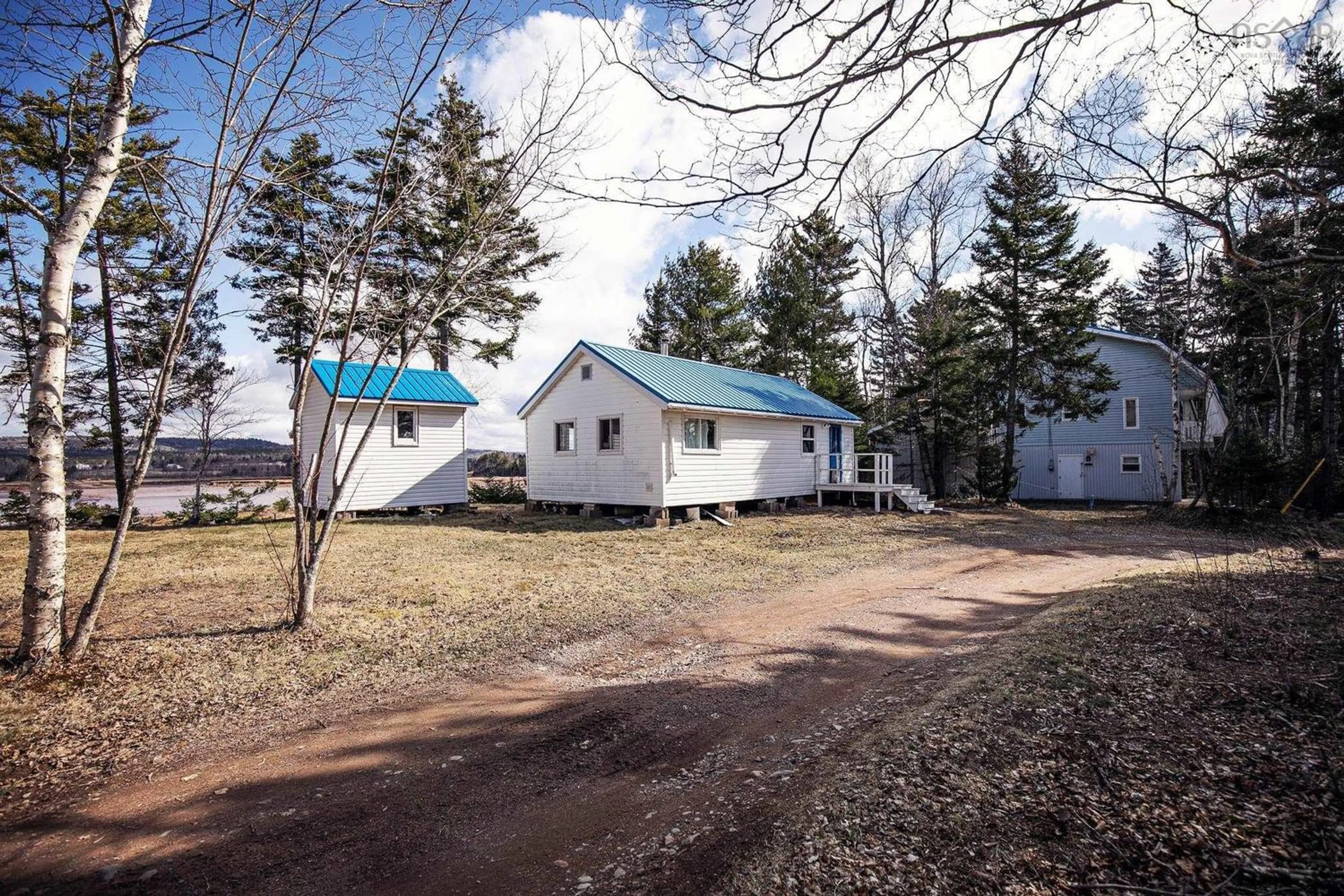 Cottage for 16 Sand Point Hill Lane, Five Islands Nova Scotia B0M 1K0