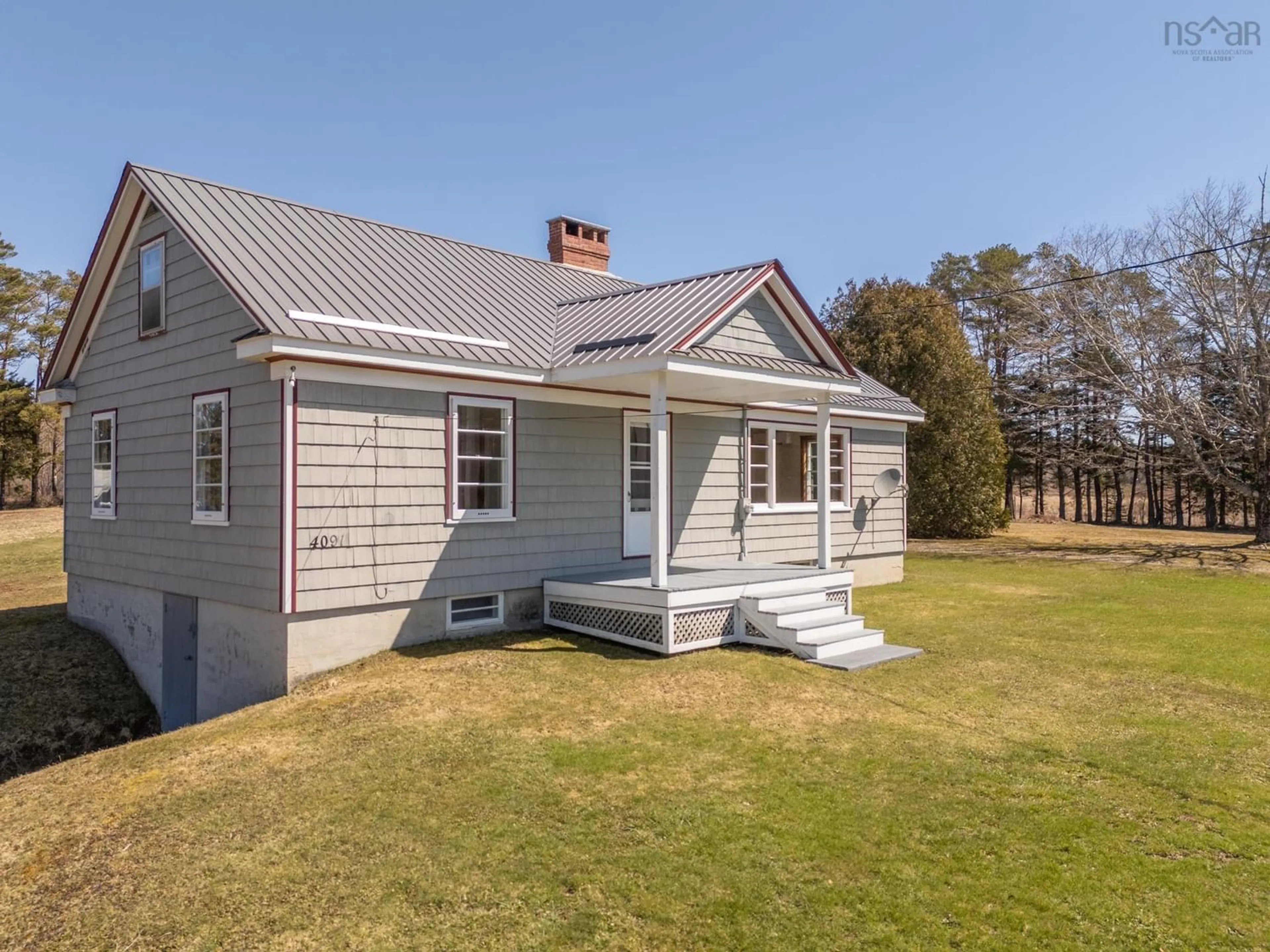 Cottage for 4091 Patrice Rd, Corberrie Nova Scotia B0W 3T0